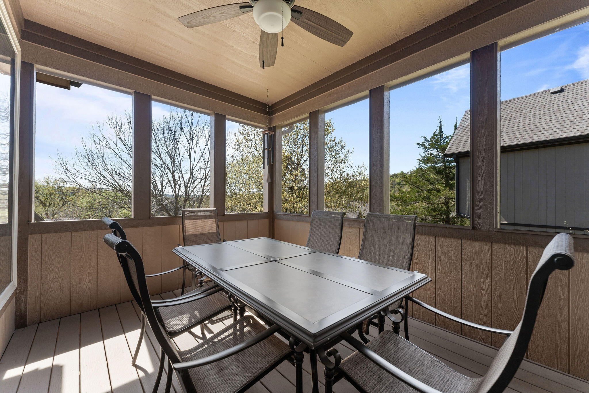 115 Streamside Drive Property Photo 21