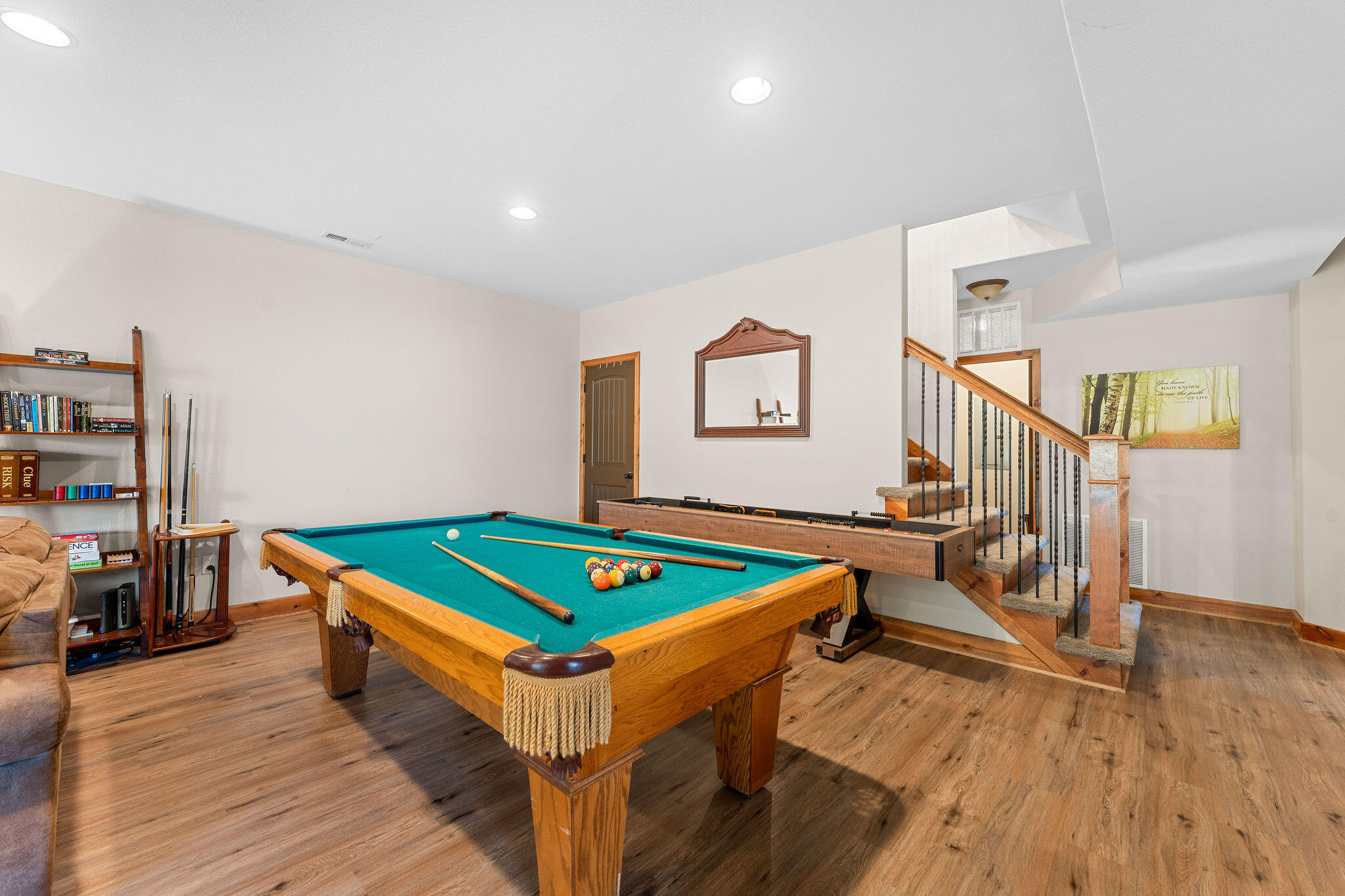 115 Streamside Drive Property Photo 31