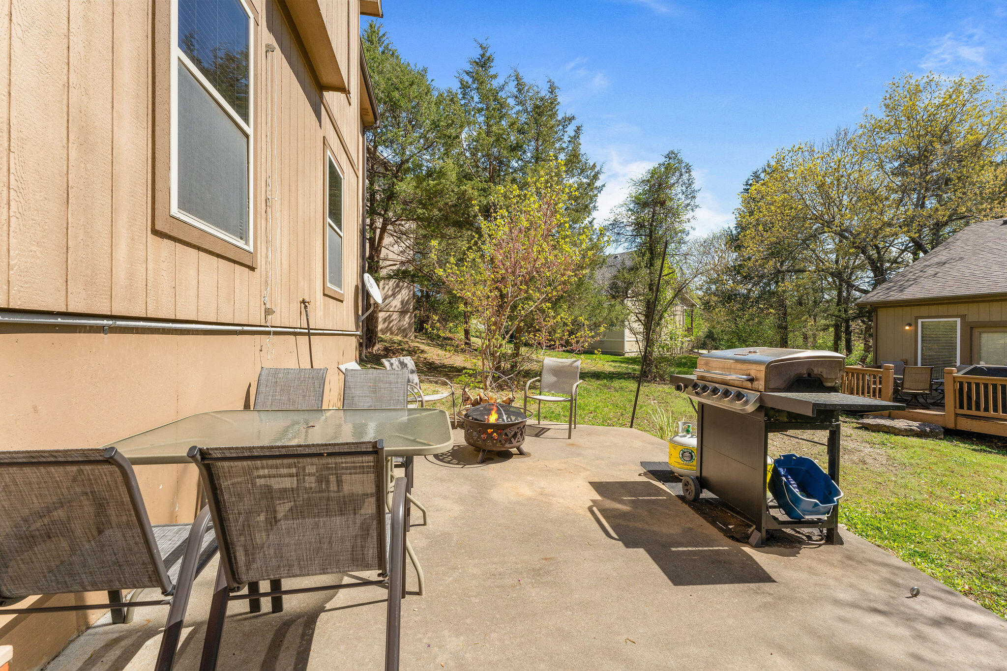 115 Streamside Drive Property Photo 40