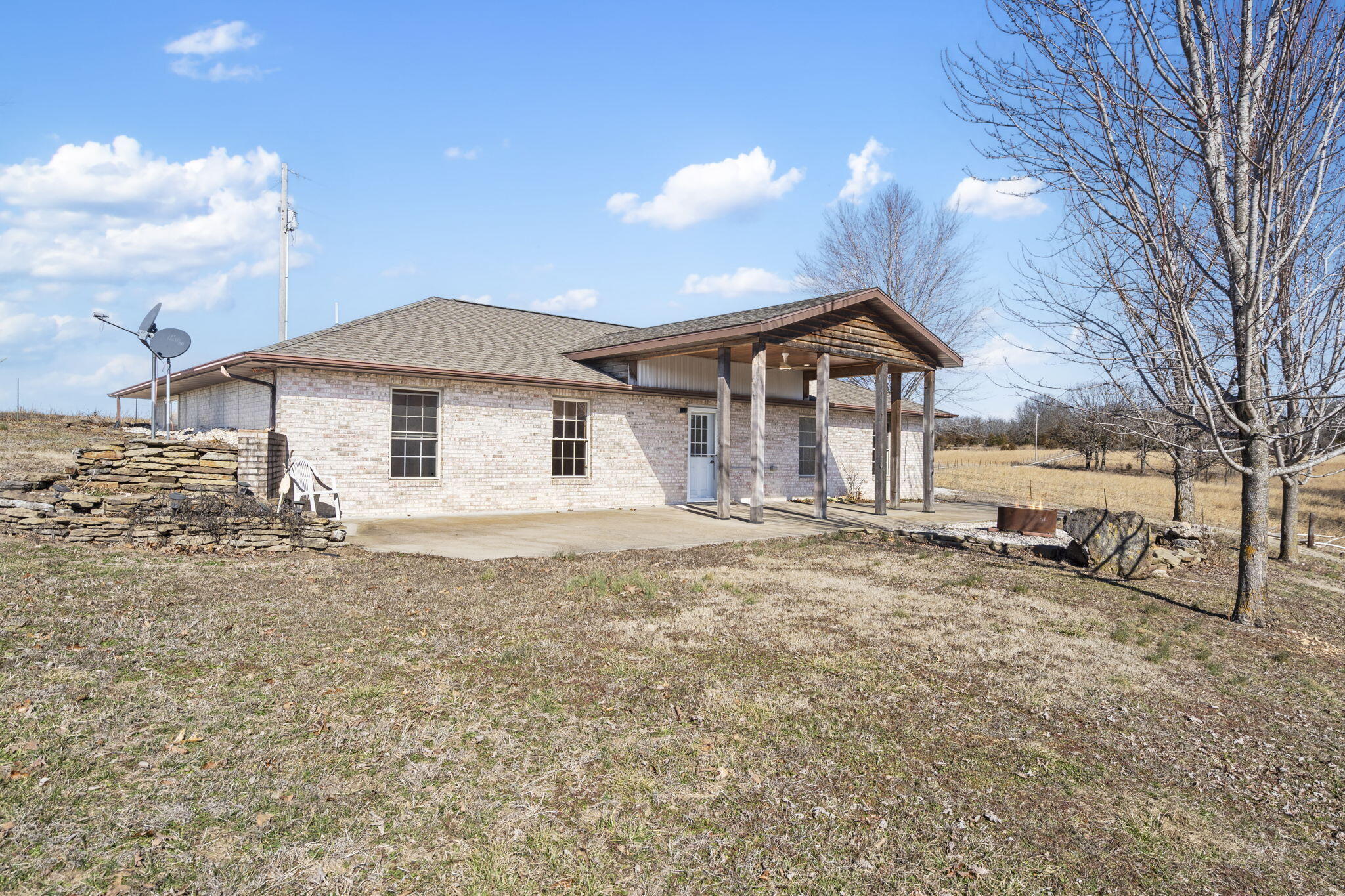 1300 Long Branch Road Property Photo 3