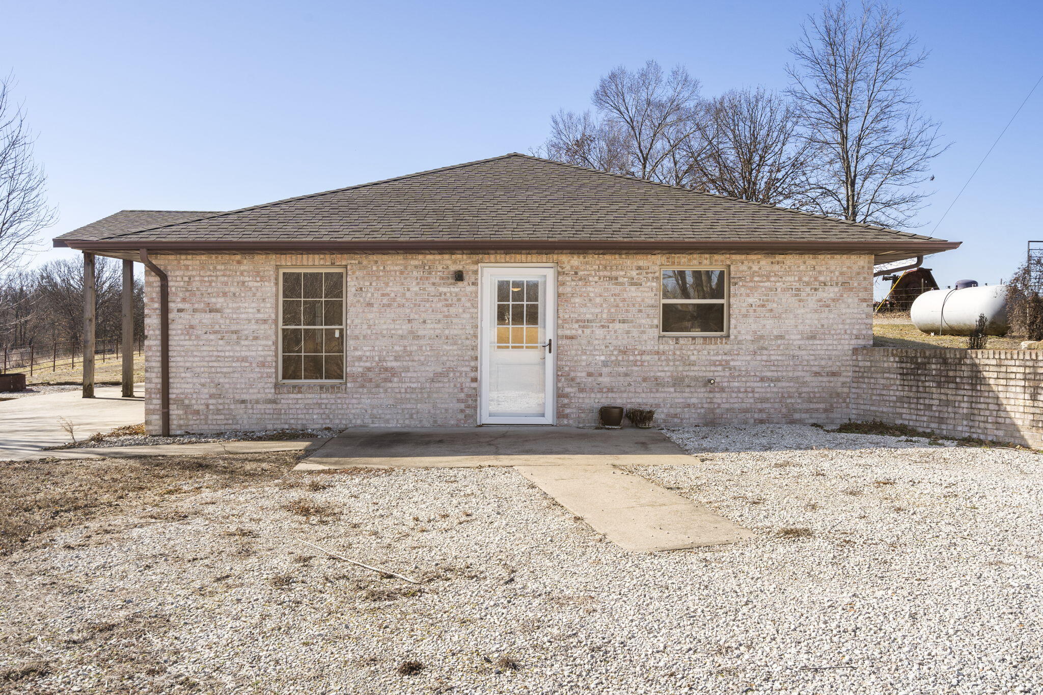 1300 Long Branch Road Property Photo 6