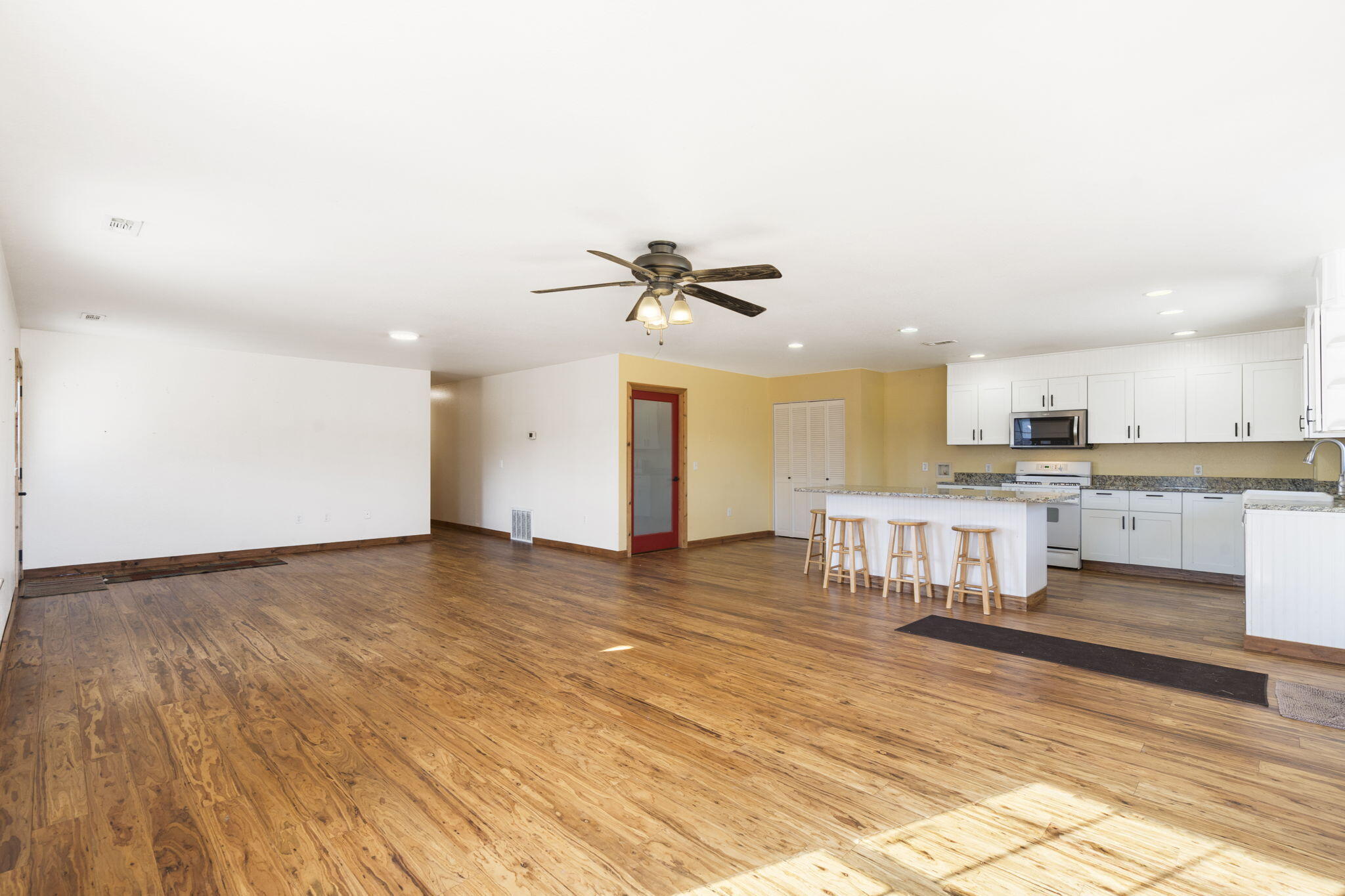 1300 Long Branch Road Property Photo 25
