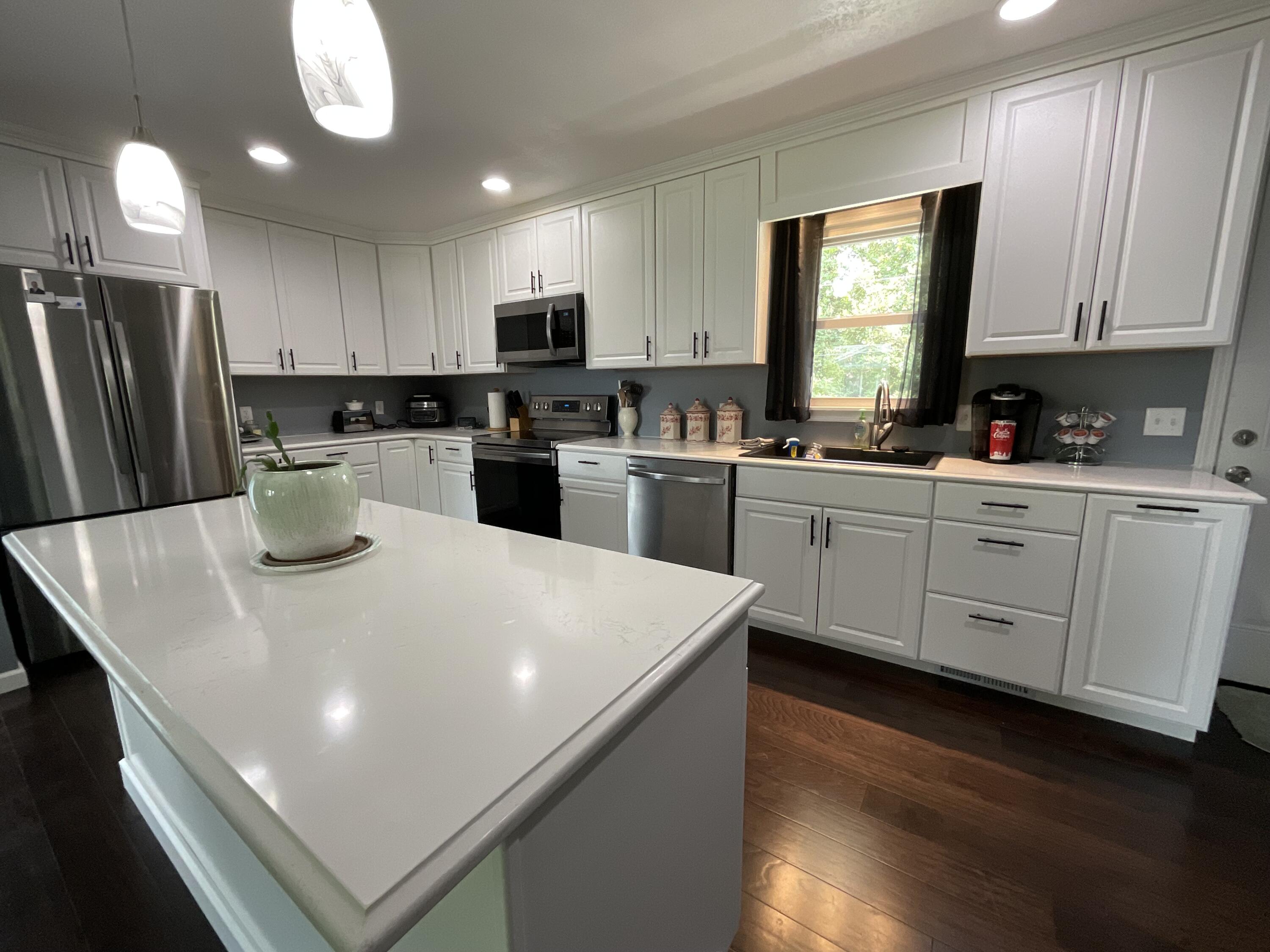 209 Jones Street Property Photo 5