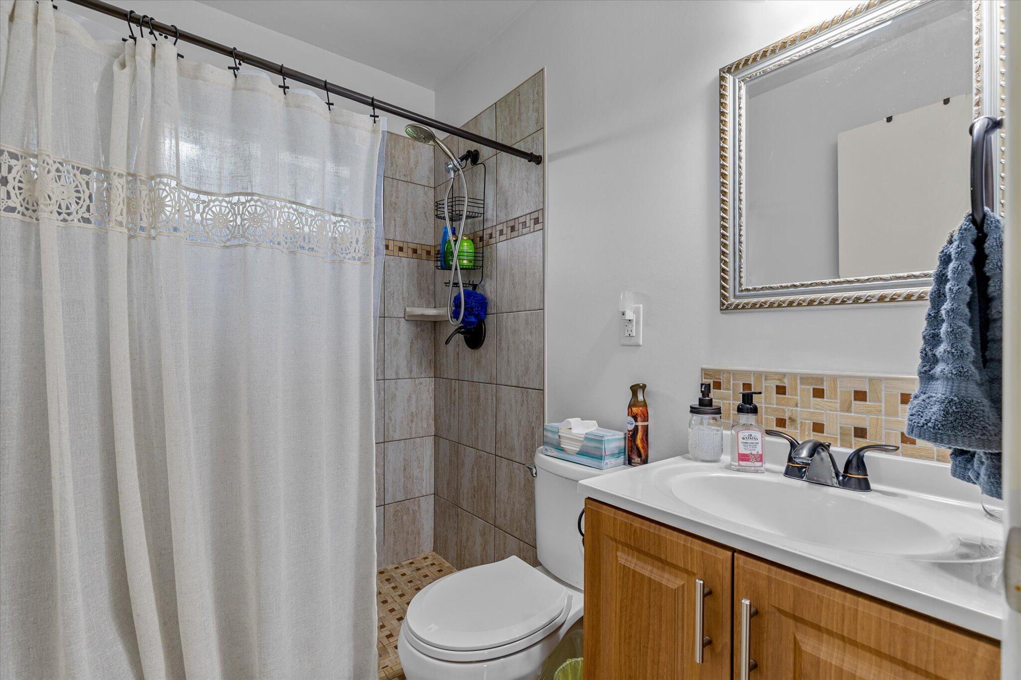 705 South Miller Road Property Photo 23
