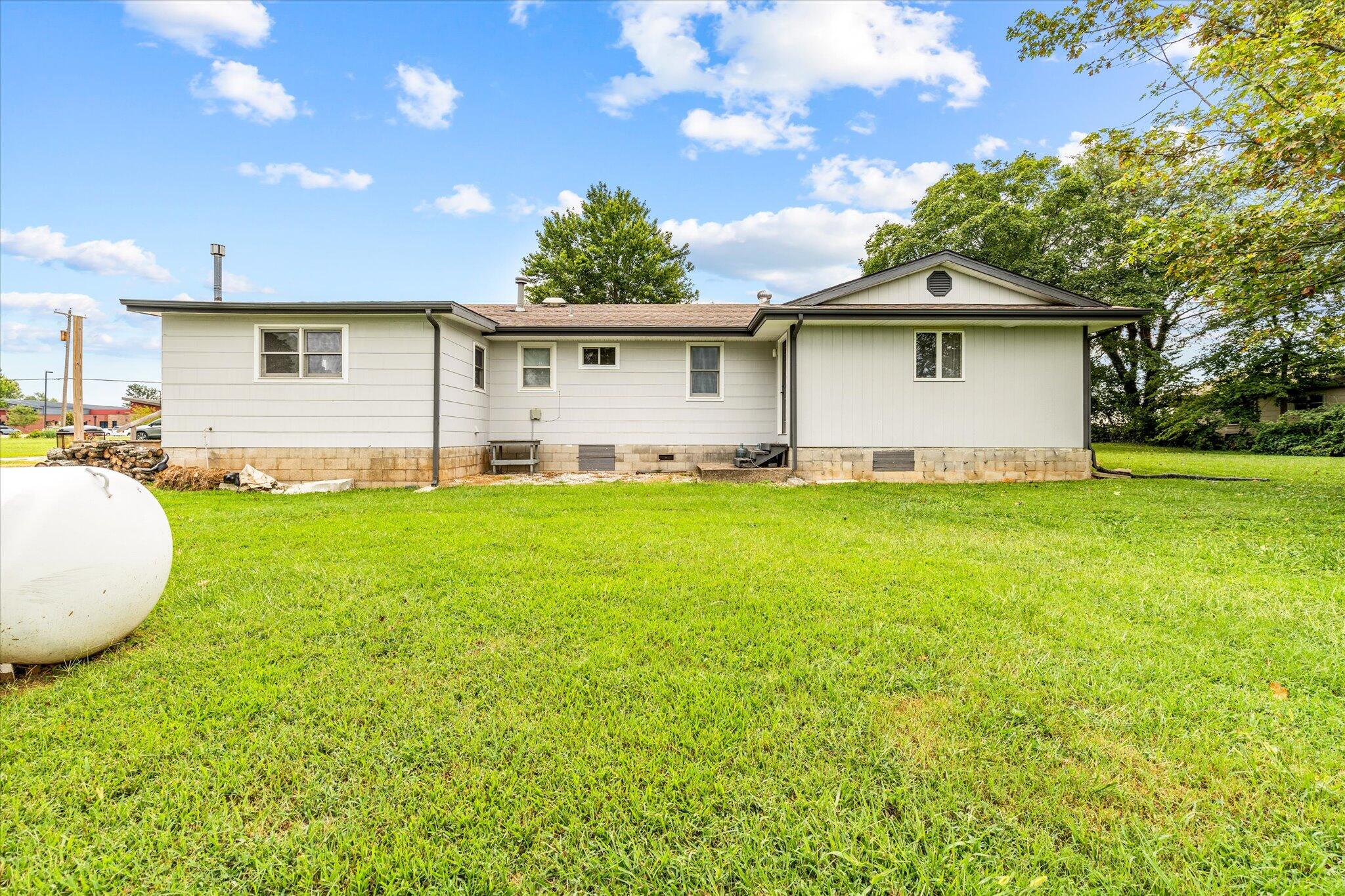705 South Miller Road Property Photo 28