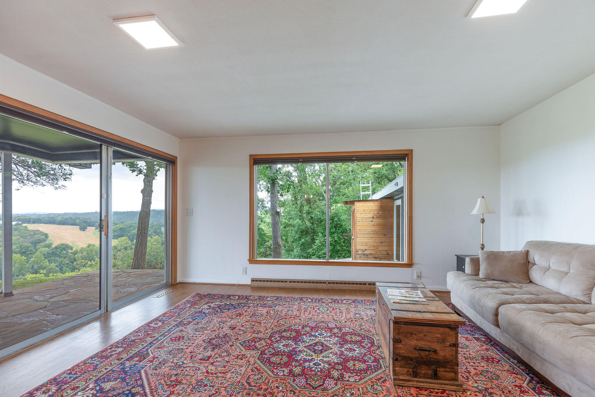 1004 Cliff Drive Property Photo 9