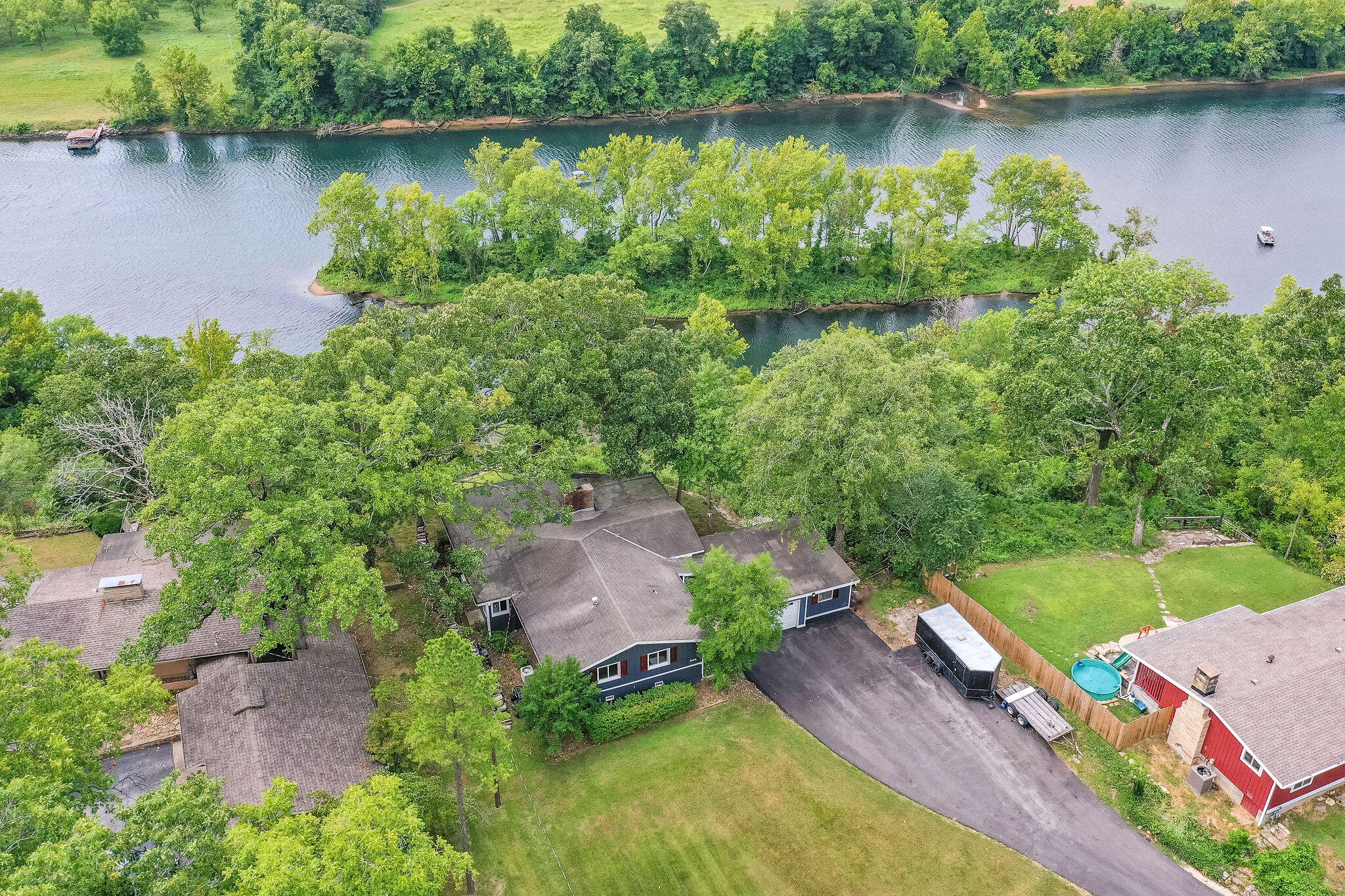 1004 Cliff Drive Property Photo 32