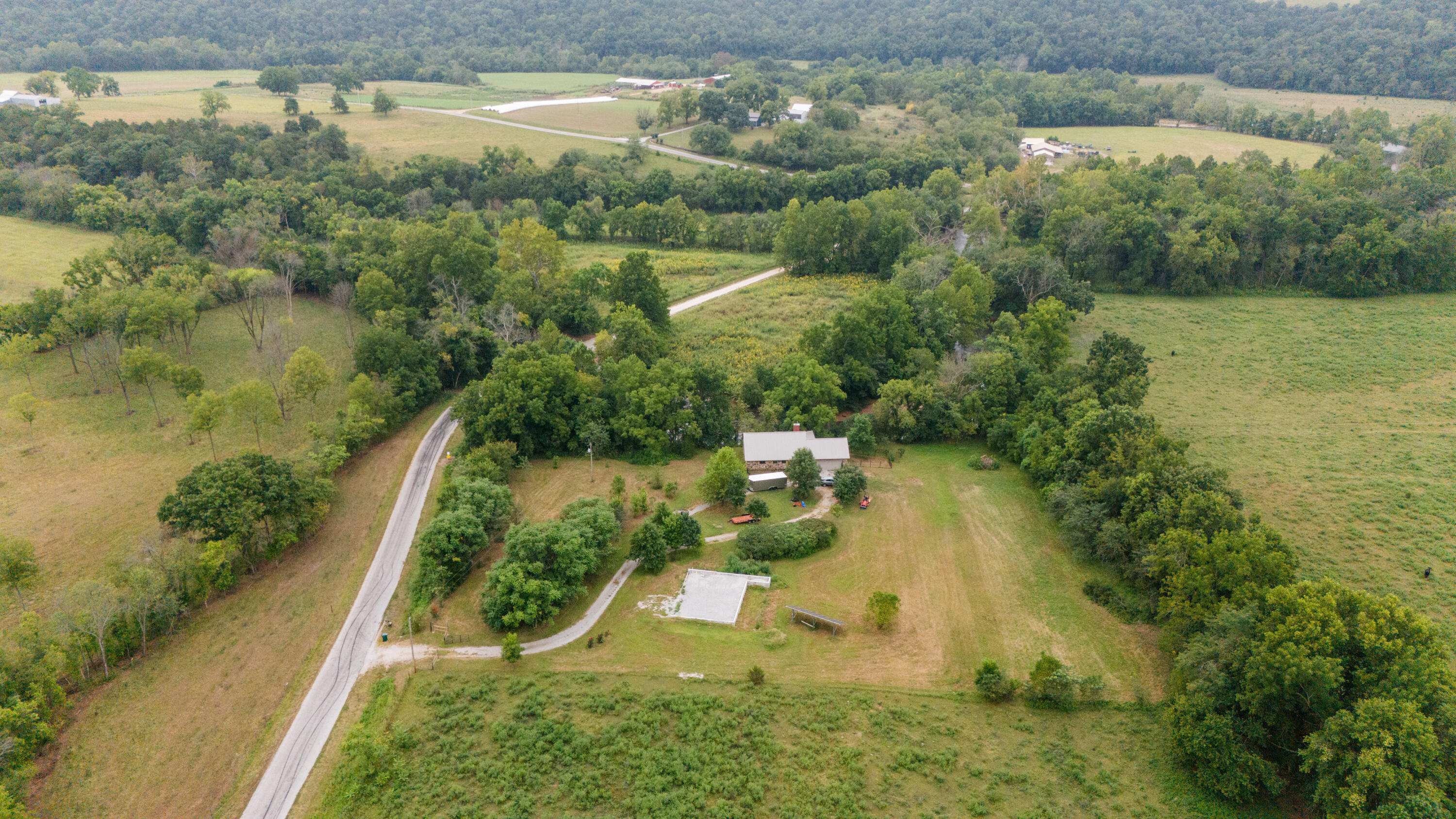 1086 Langley Ford Road Property Photo 3