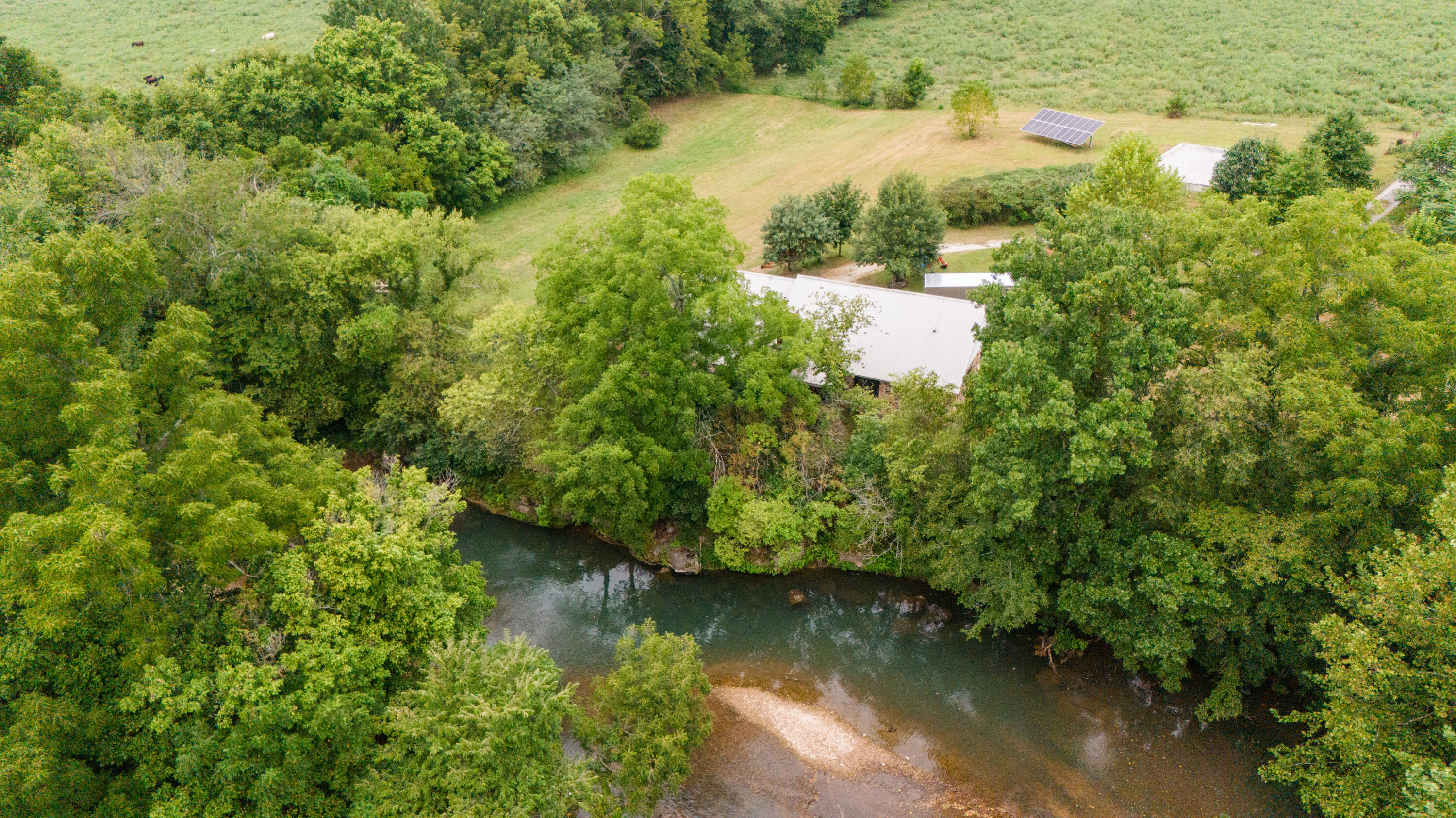 1086 Langley Ford Road Property Photo 5