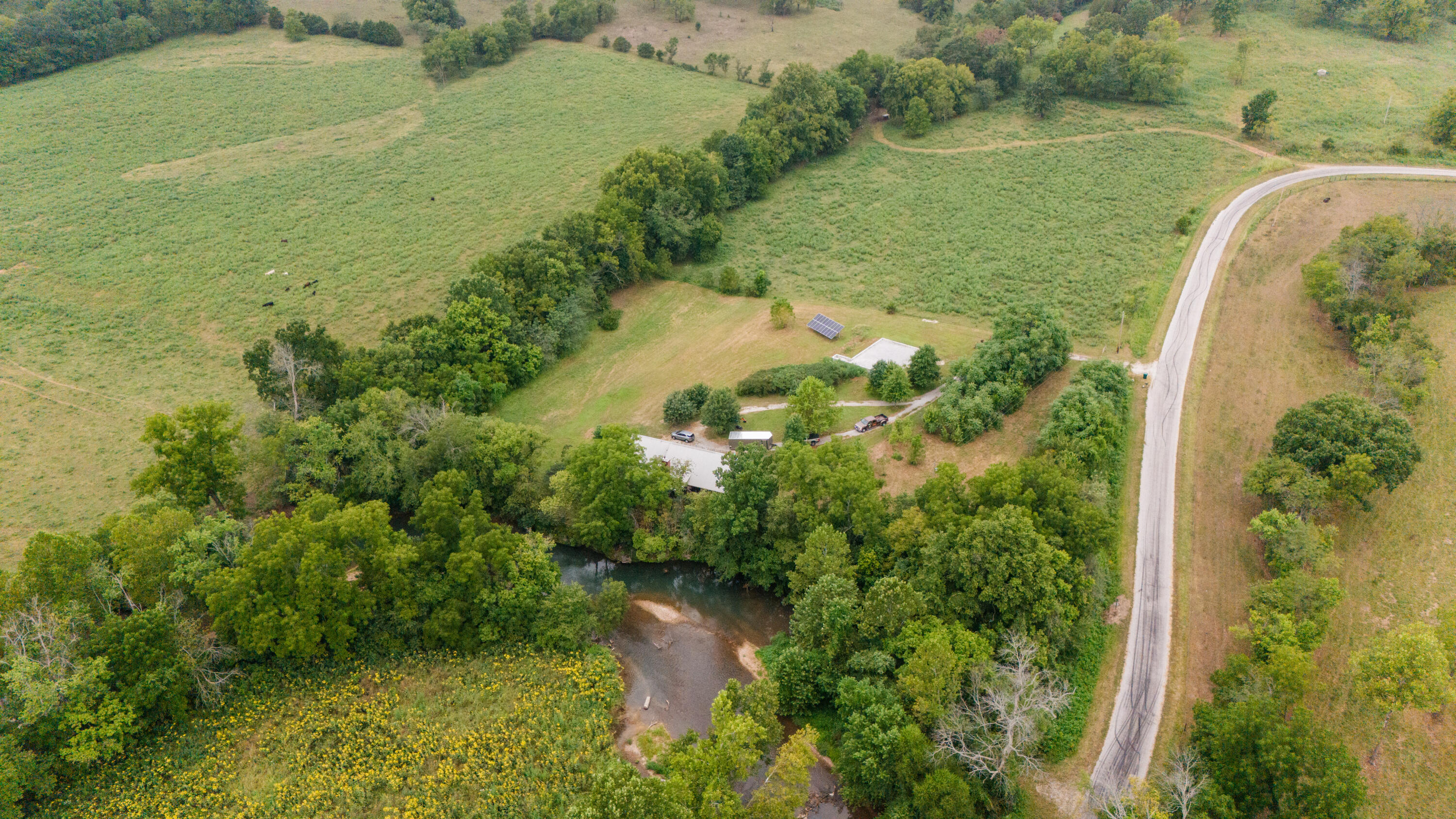 1086 Langley Ford Road Property Photo 8