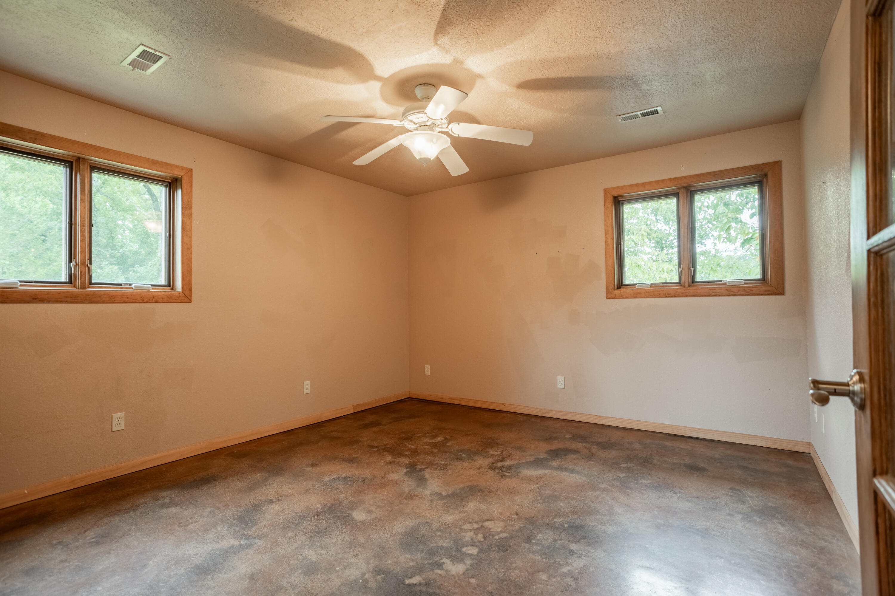 1086 Langley Ford Road Property Photo 28