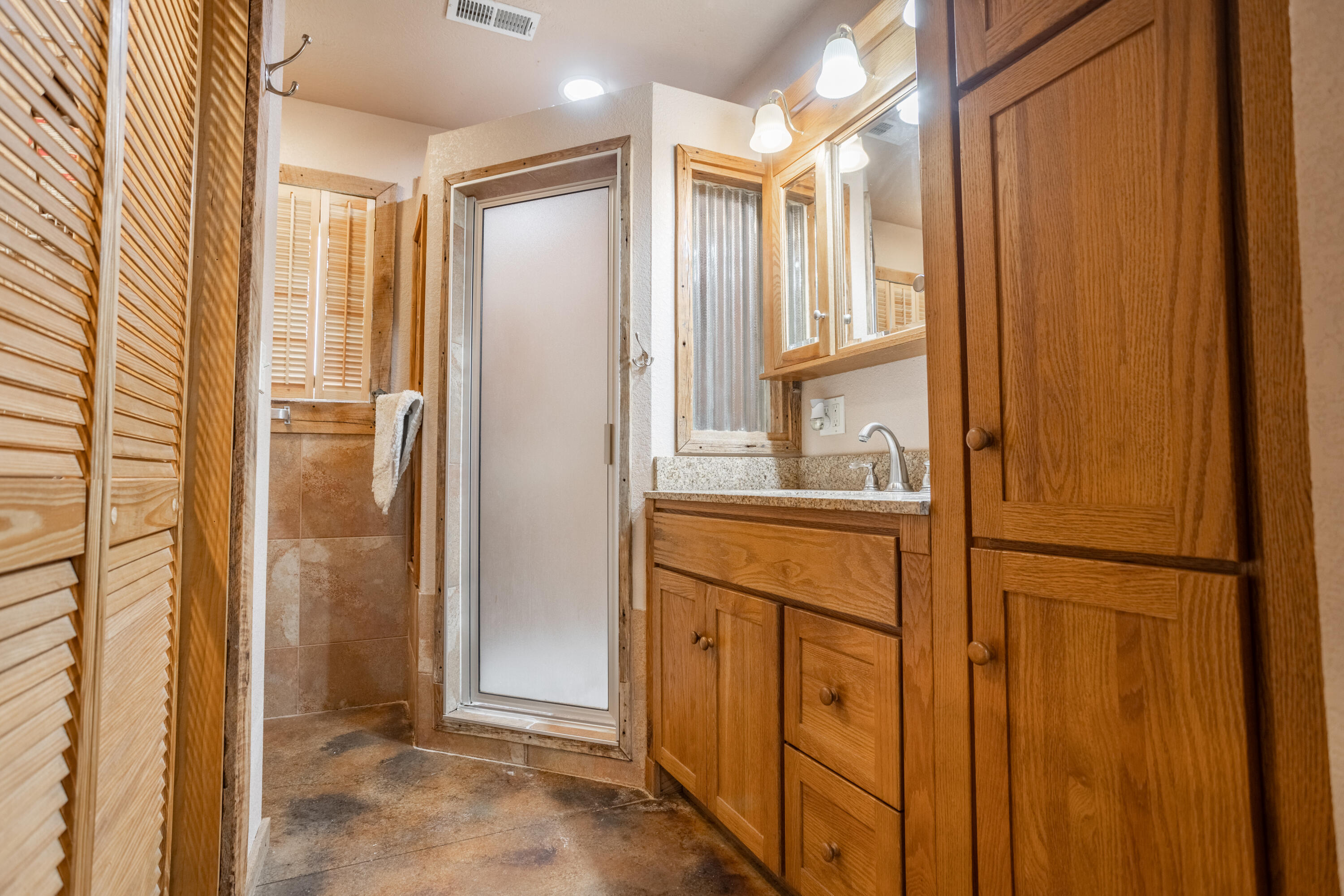1086 Langley Ford Road Property Photo 30