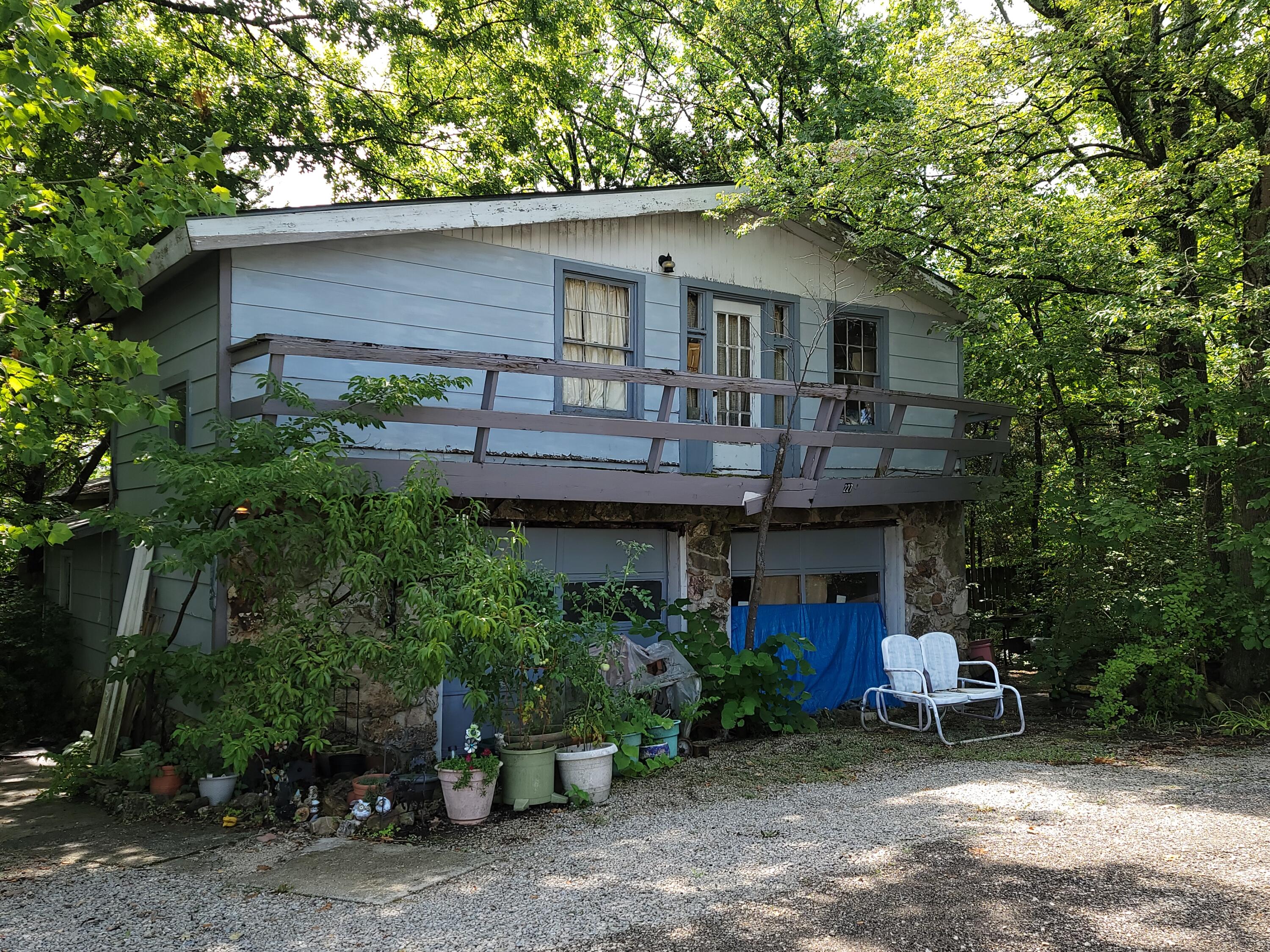 227 Hunter Avenue Property Photo 1