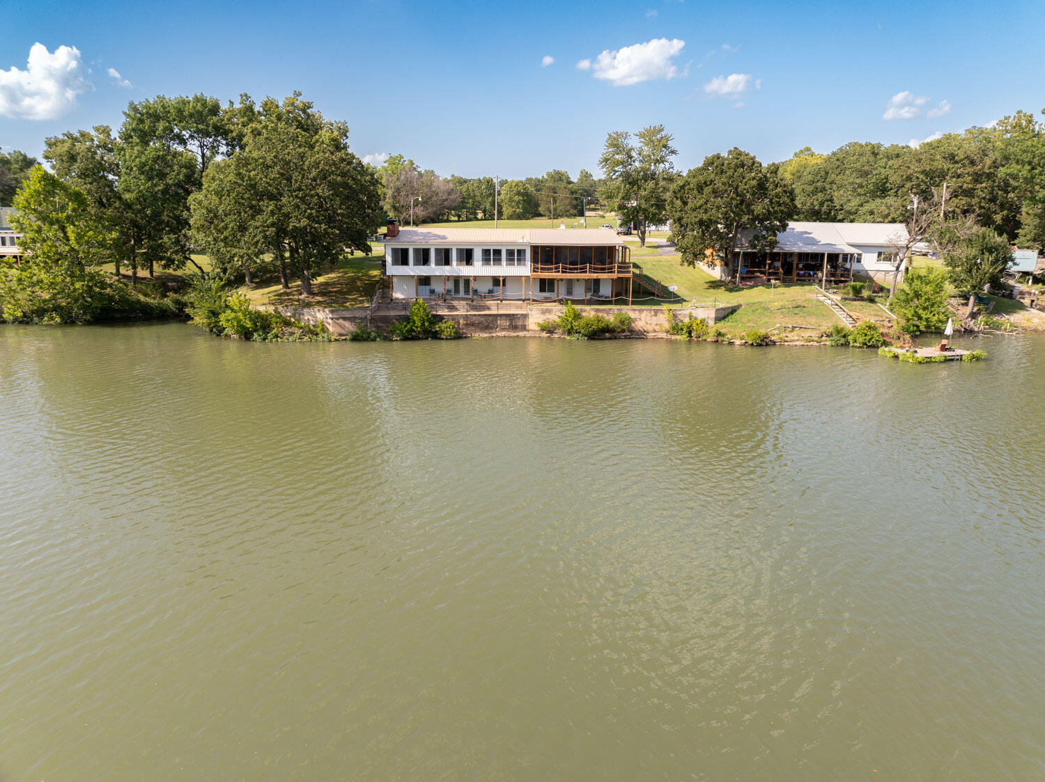 8120 Southeast Watermelon Lane Property Photo