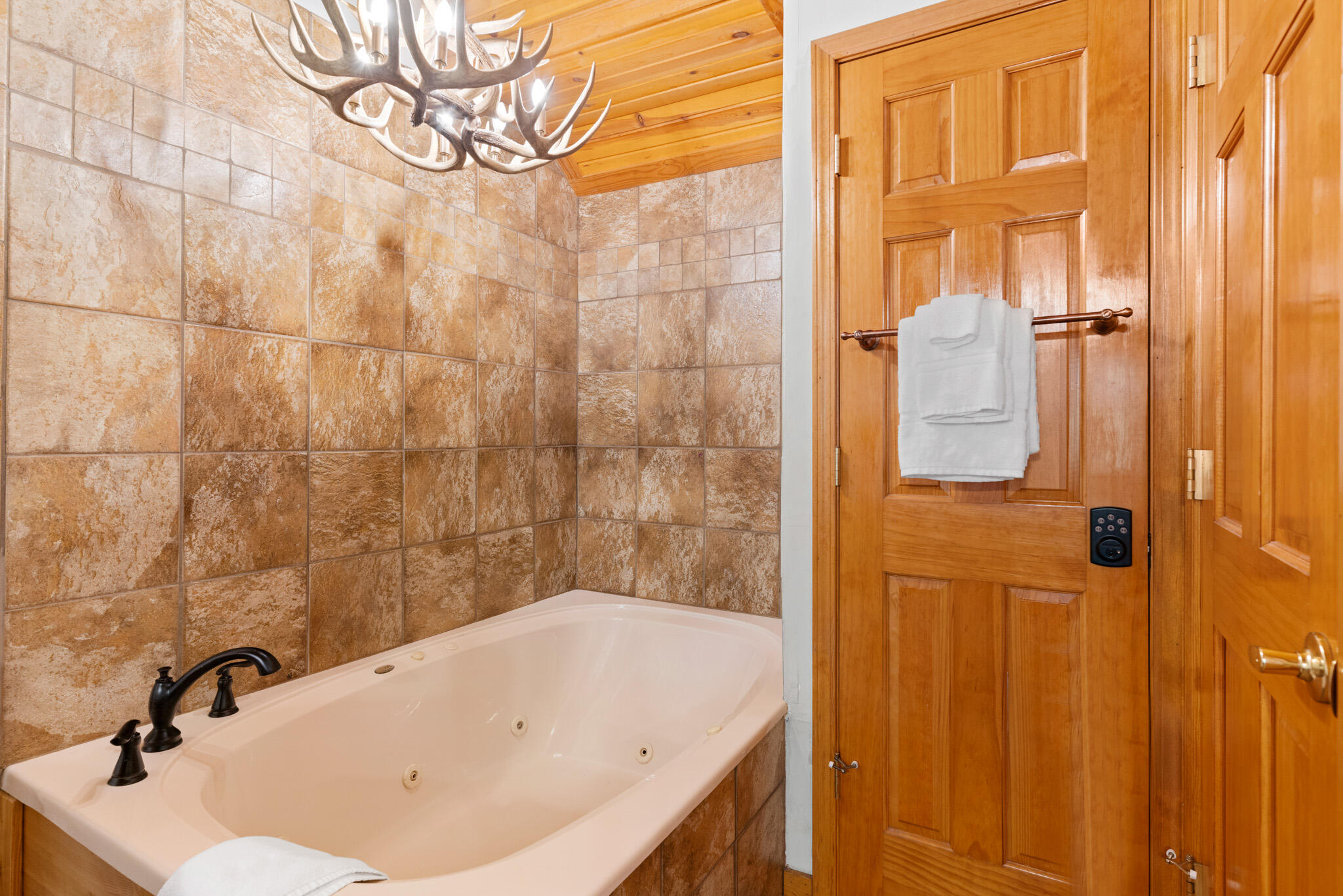239 Oakridge Road Property Photo 54