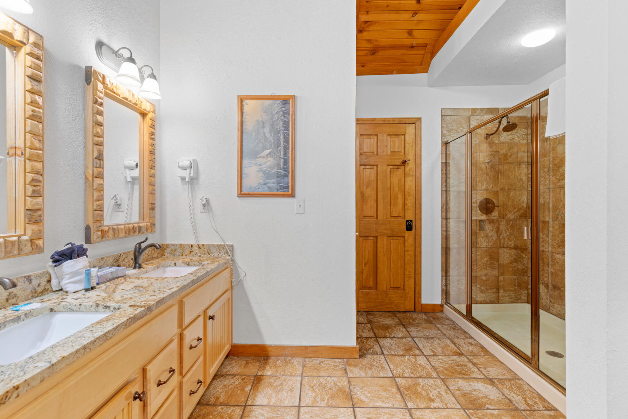 237 Oakridge Road Property Photo 24