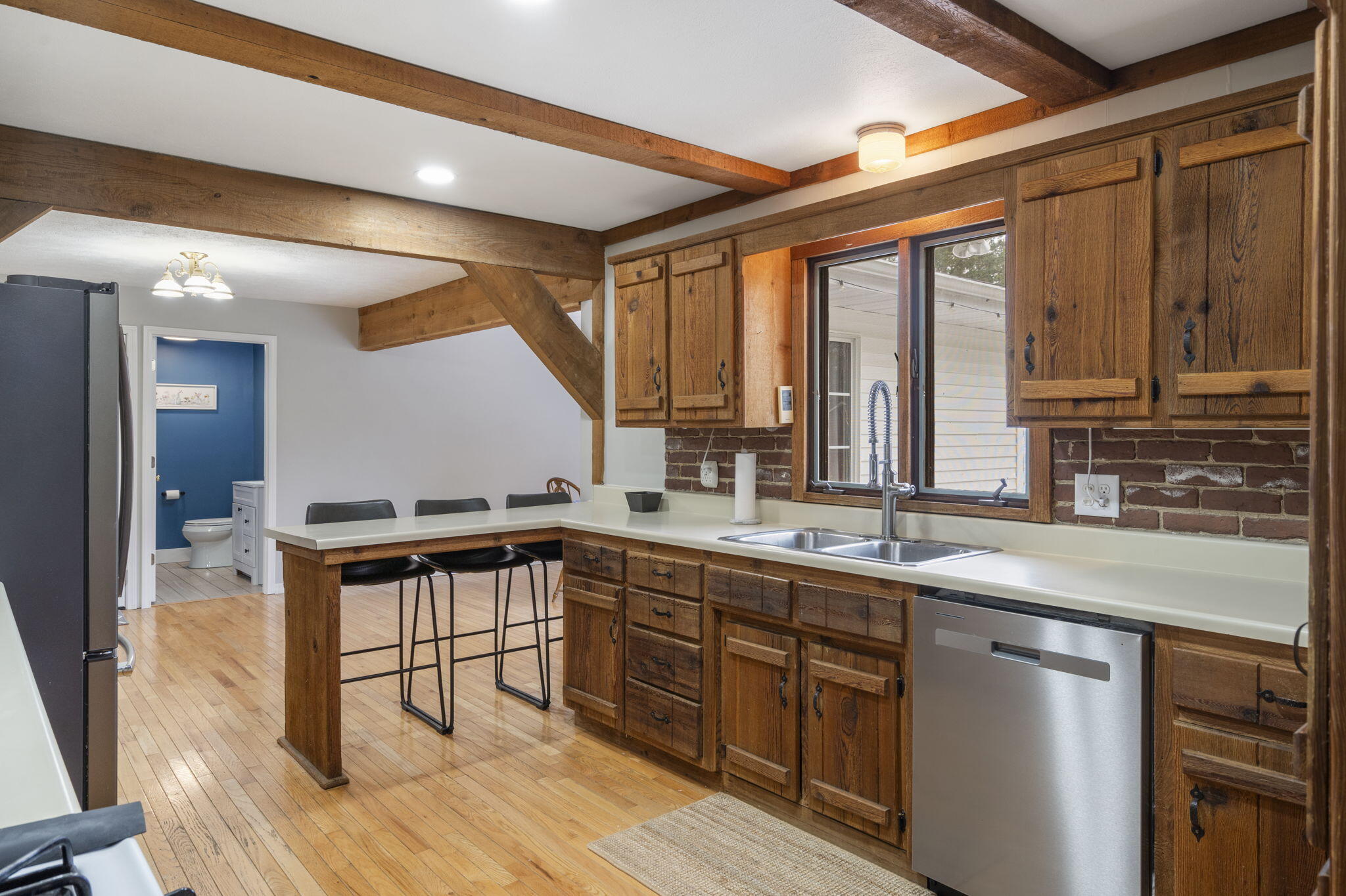 213 Webb Road Property Photo 12