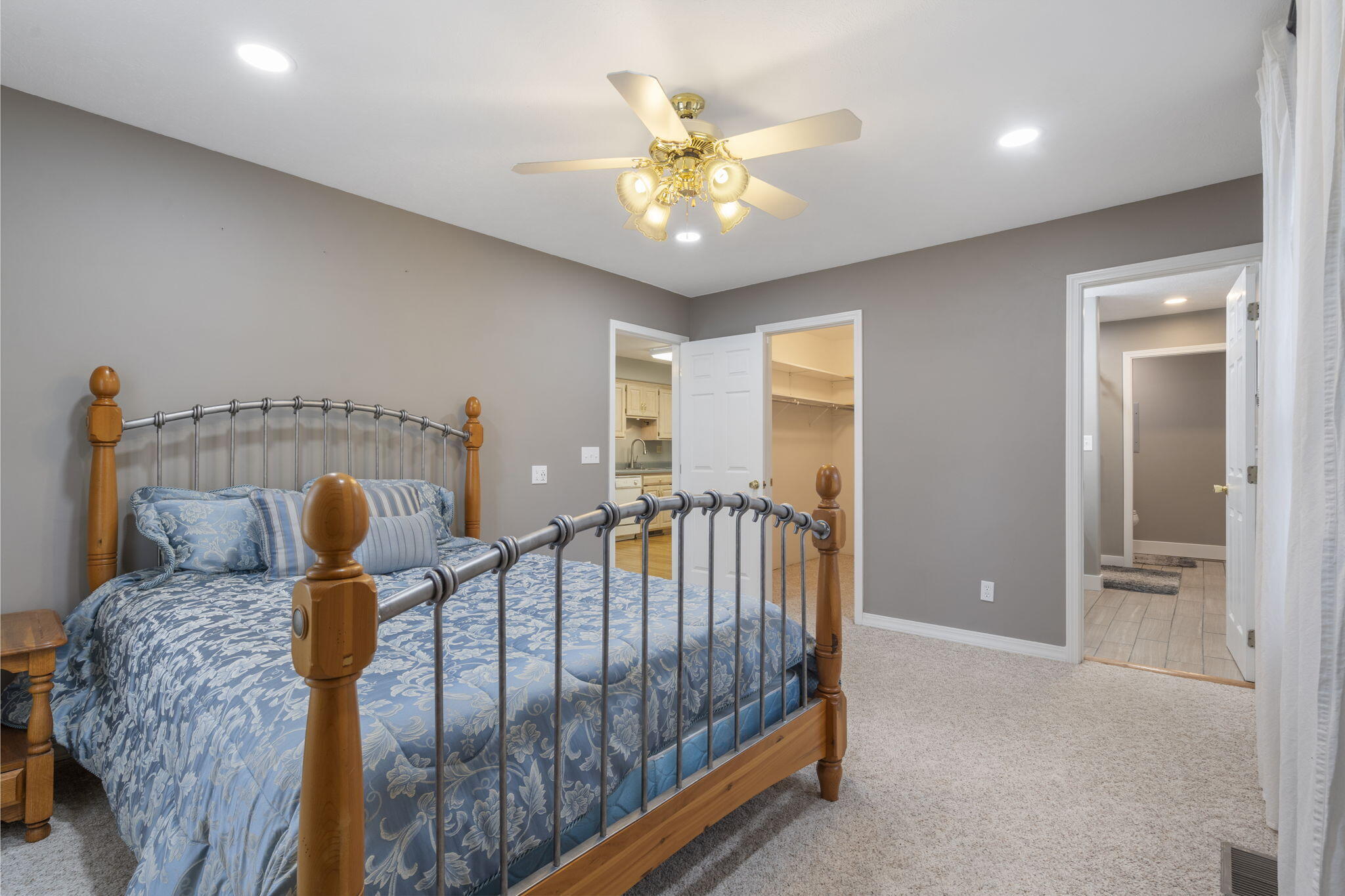 213 Webb Road Property Photo 26