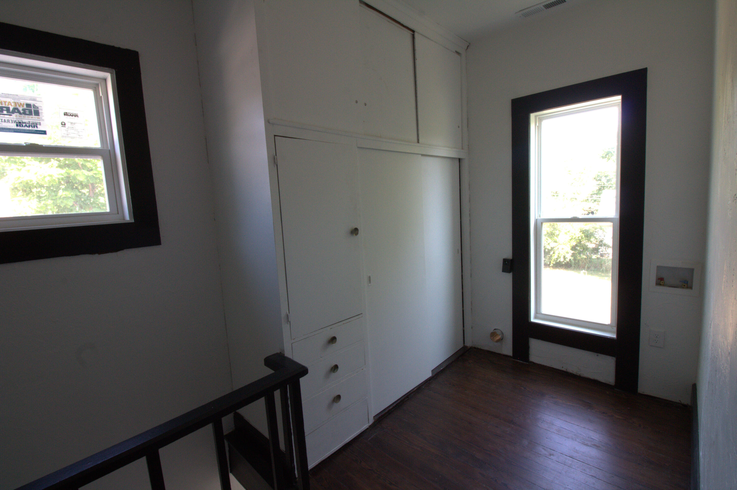 327 East Chestnut Street Property Photo 61