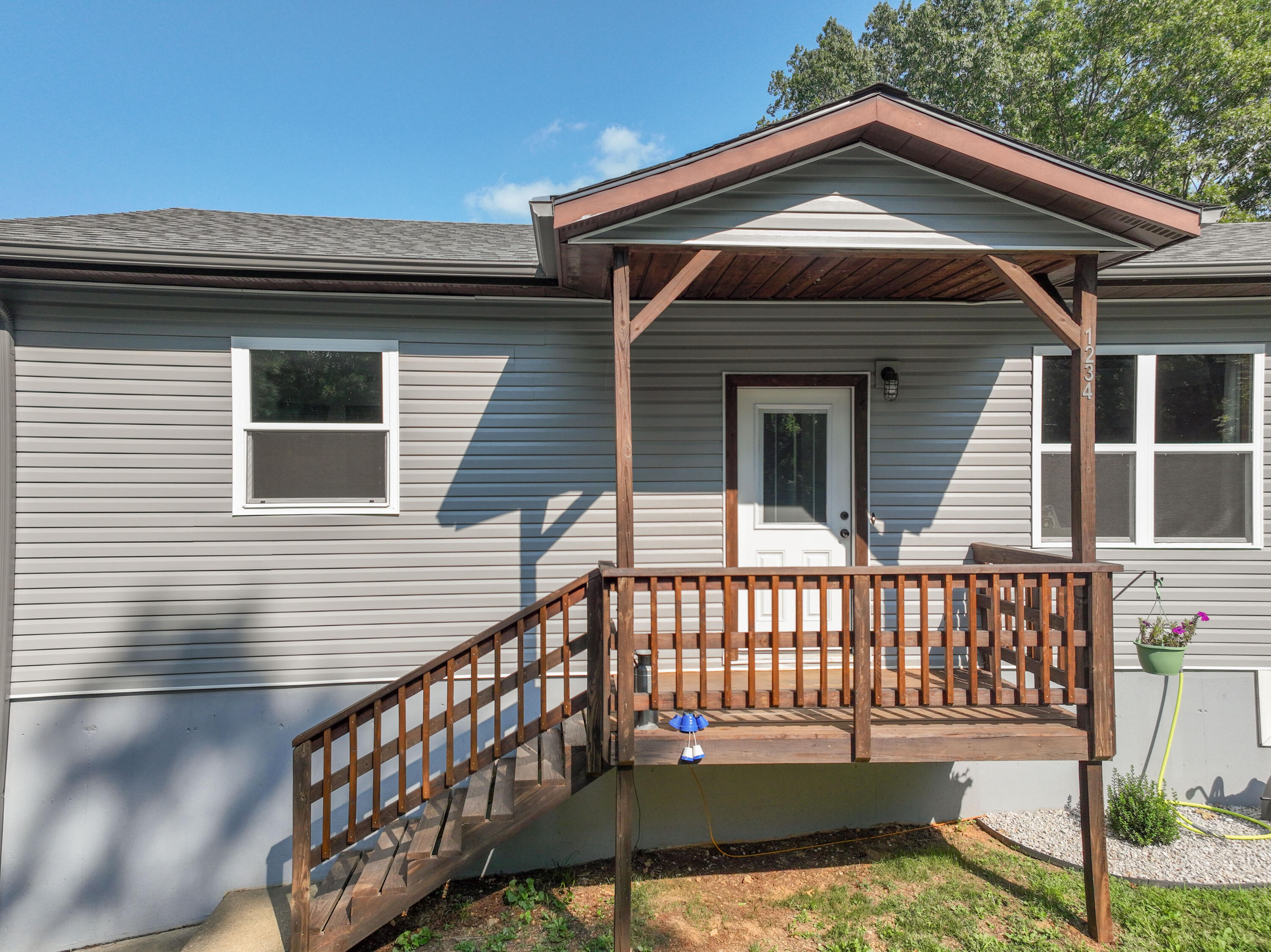 1234 Patton Avenue Property Photo 5