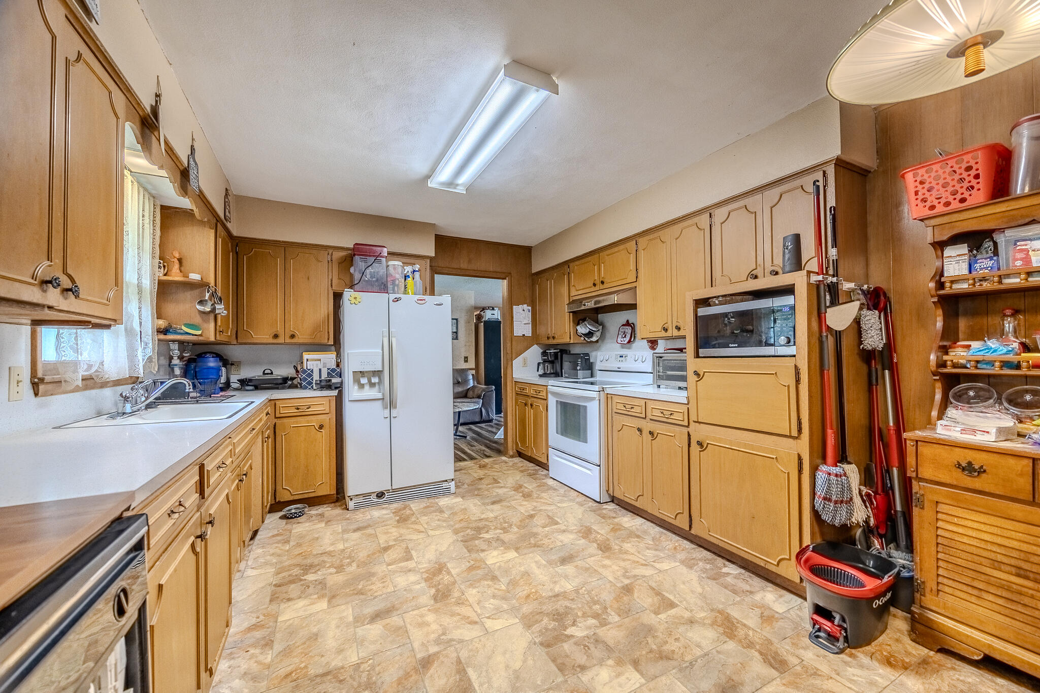 802 North Albany Avenue Property Photo 14