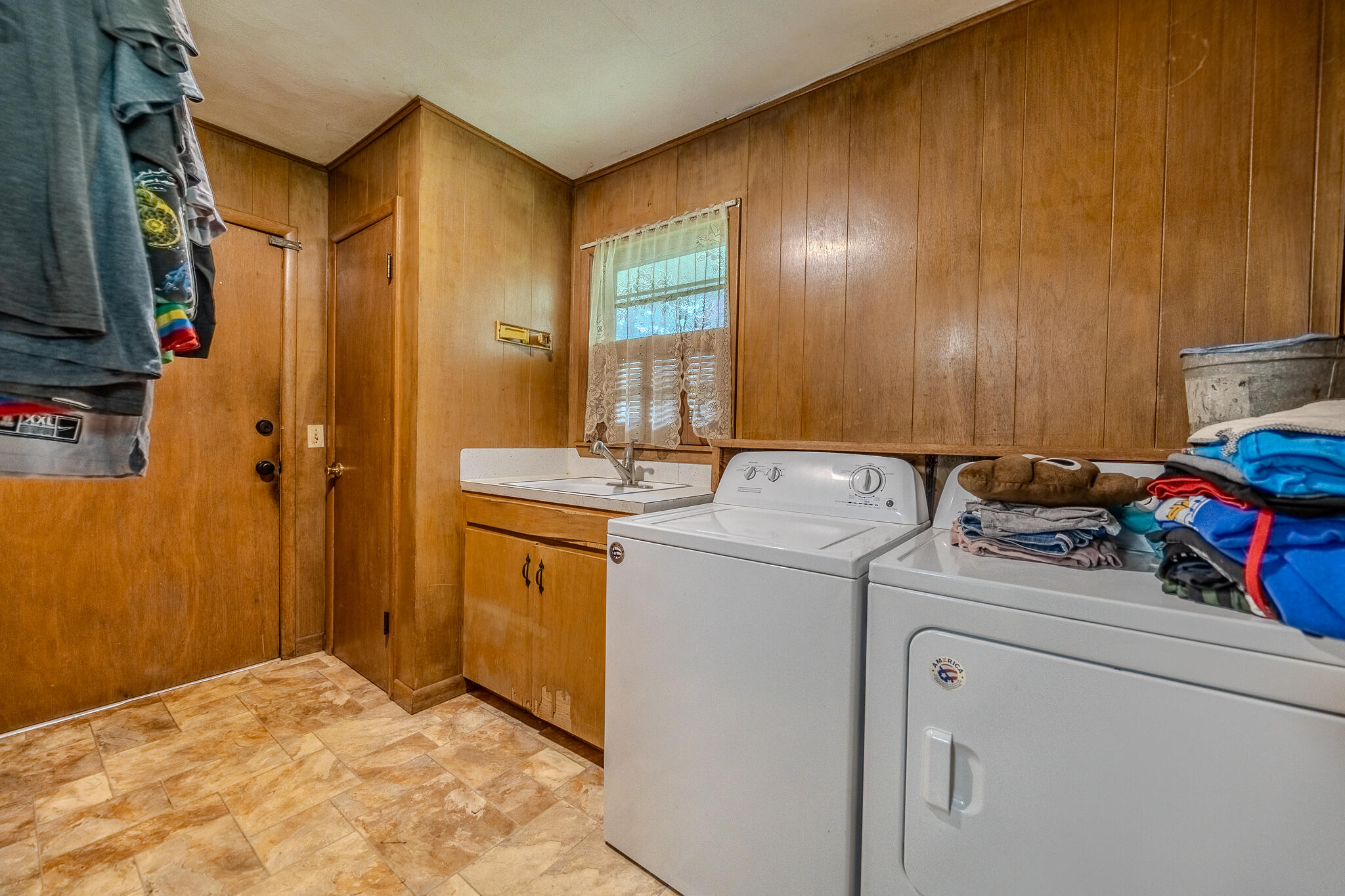 802 North Albany Avenue Property Photo 16