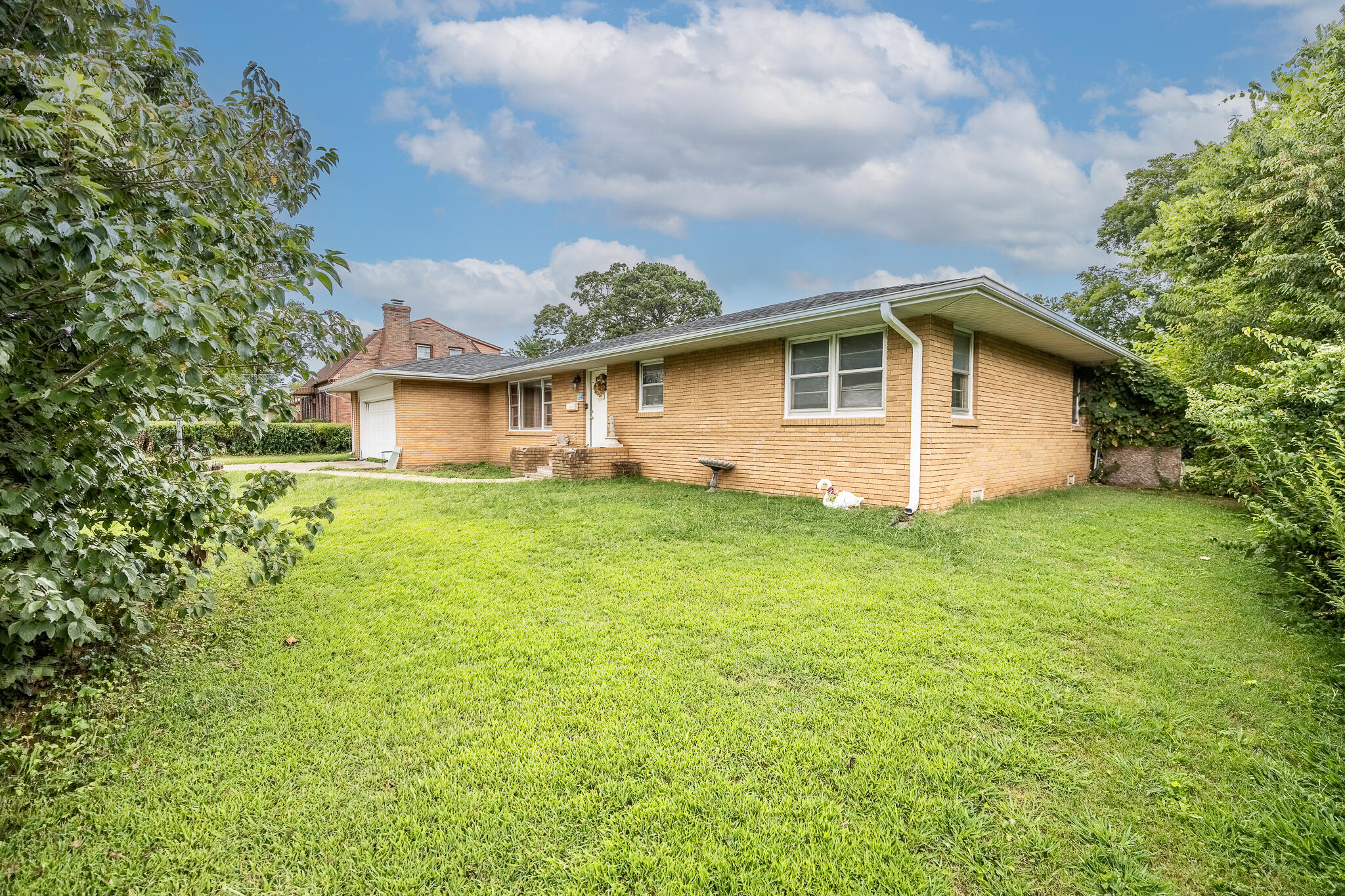 802 North Albany Avenue Property Photo 32
