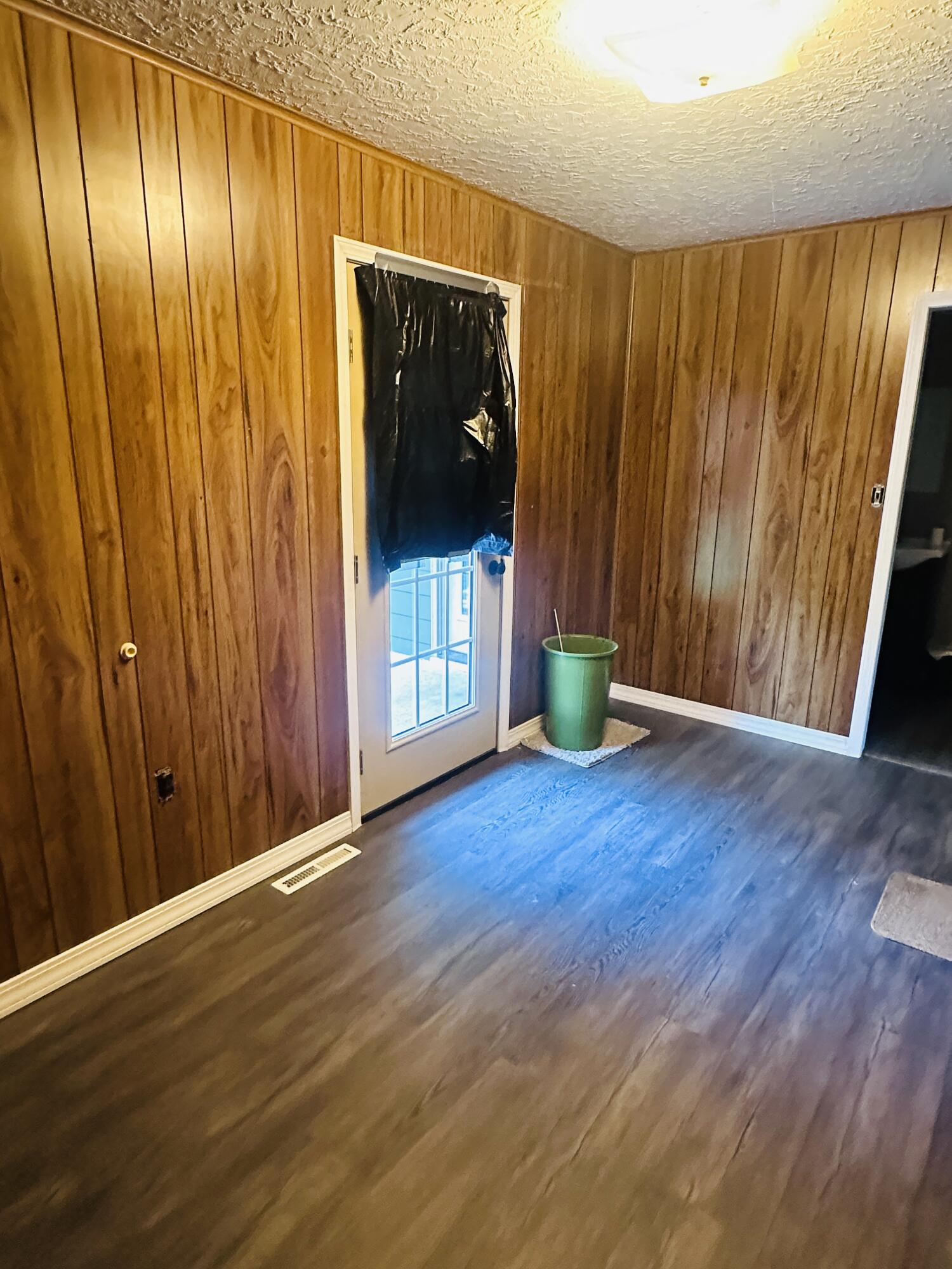 207 Maple Street Property Photo 38