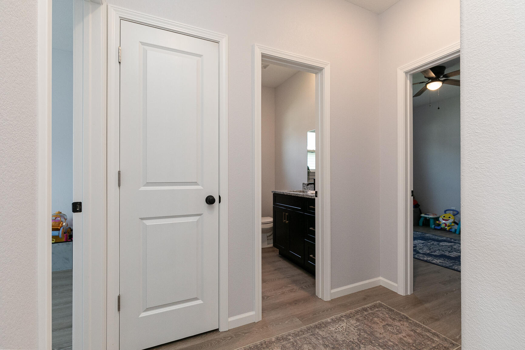 985 West Maurice Street Property Photo 16