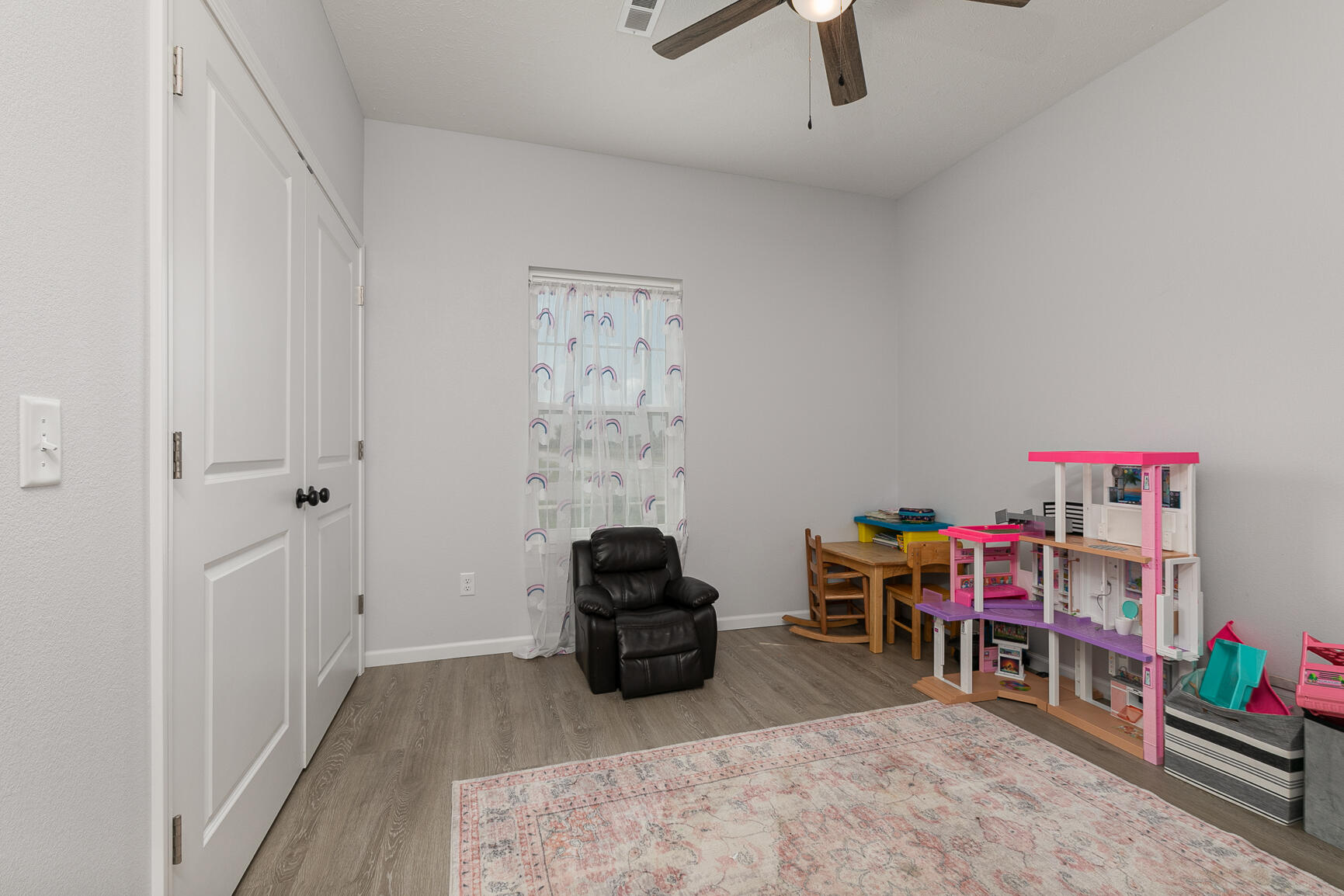 985 West Maurice Street Property Photo 18