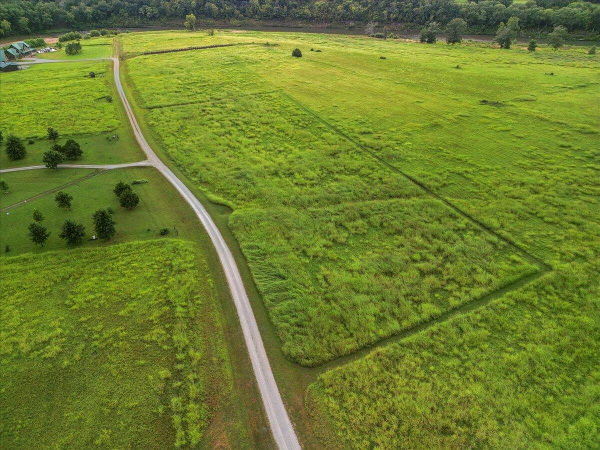 000 Northfork Village Road Property Photo 3