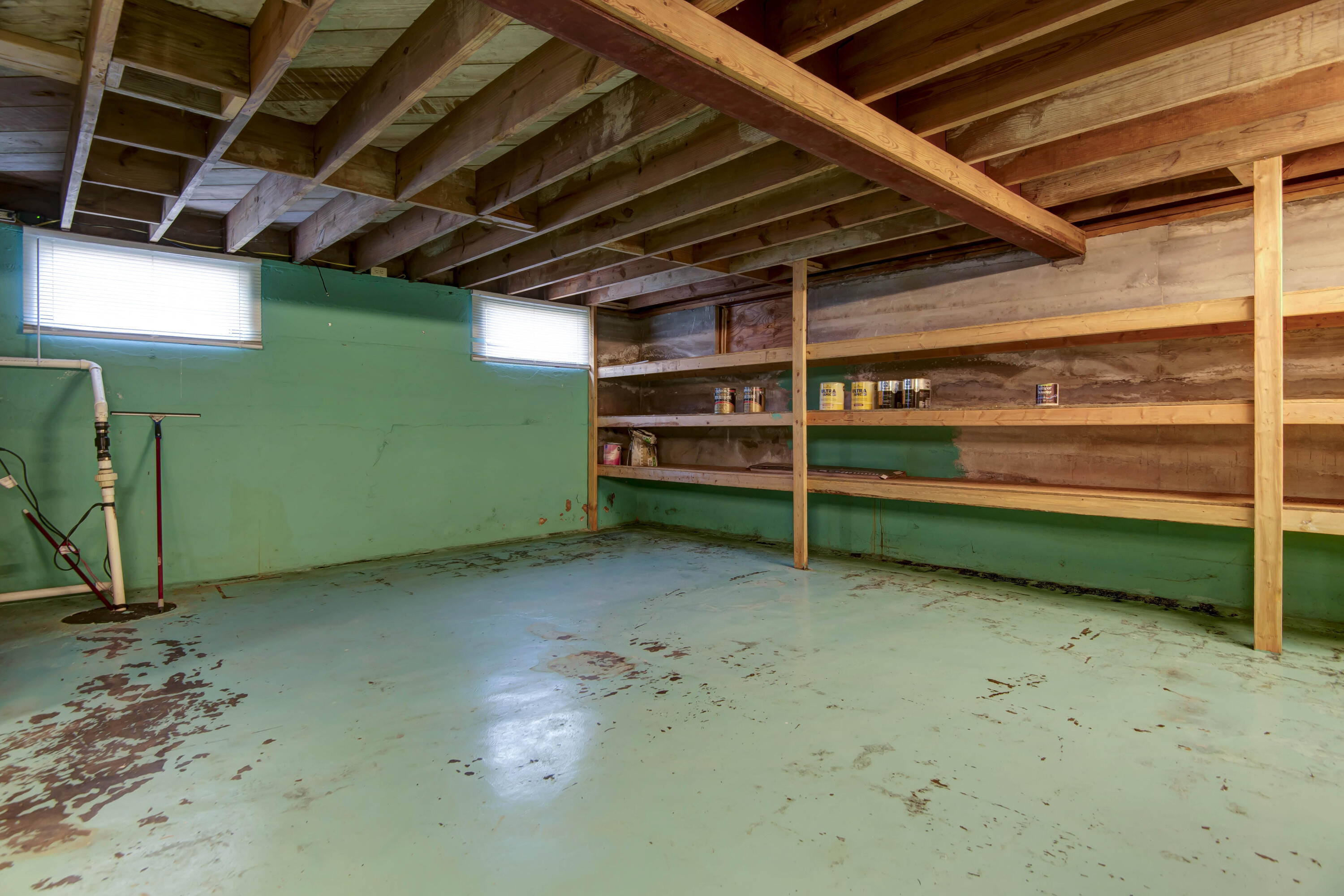 1484 East St. Louis Street Property Photo 30