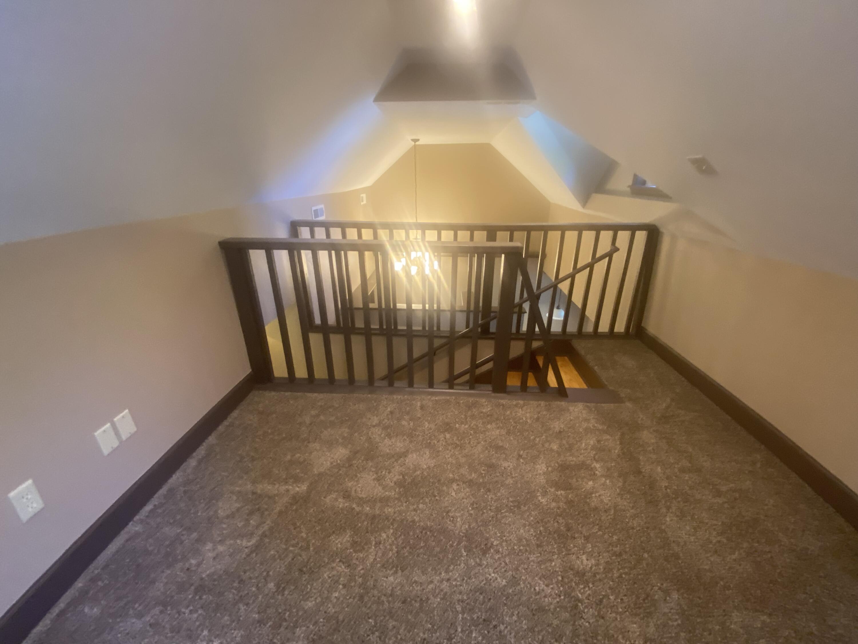 1484 East St. Louis Street Property Photo 37