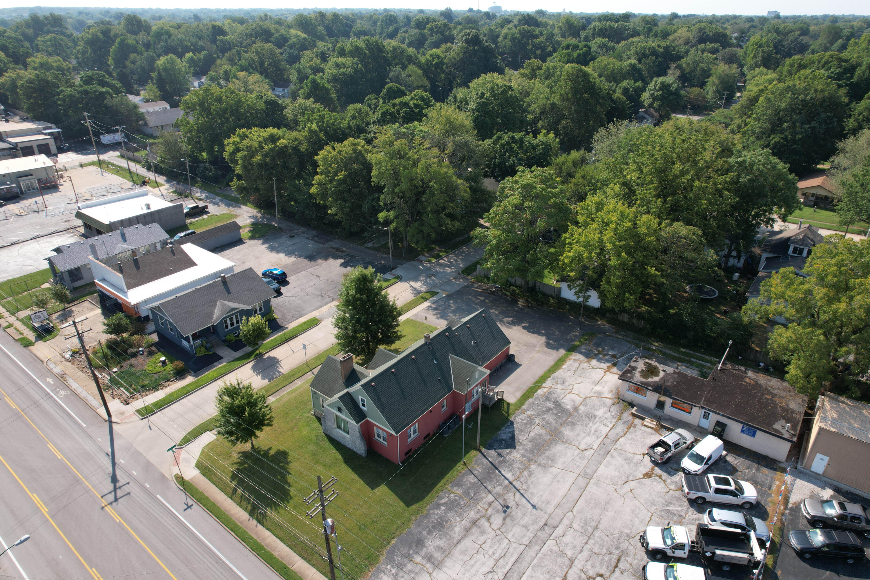 1484 East St. Louis Street Property Photo 46