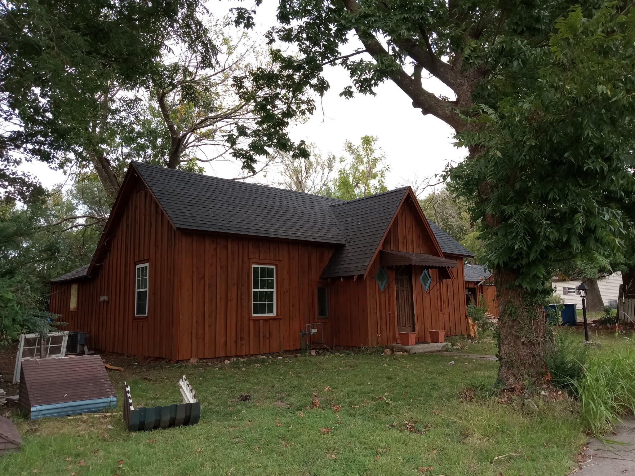 307 West Inman Property Photo