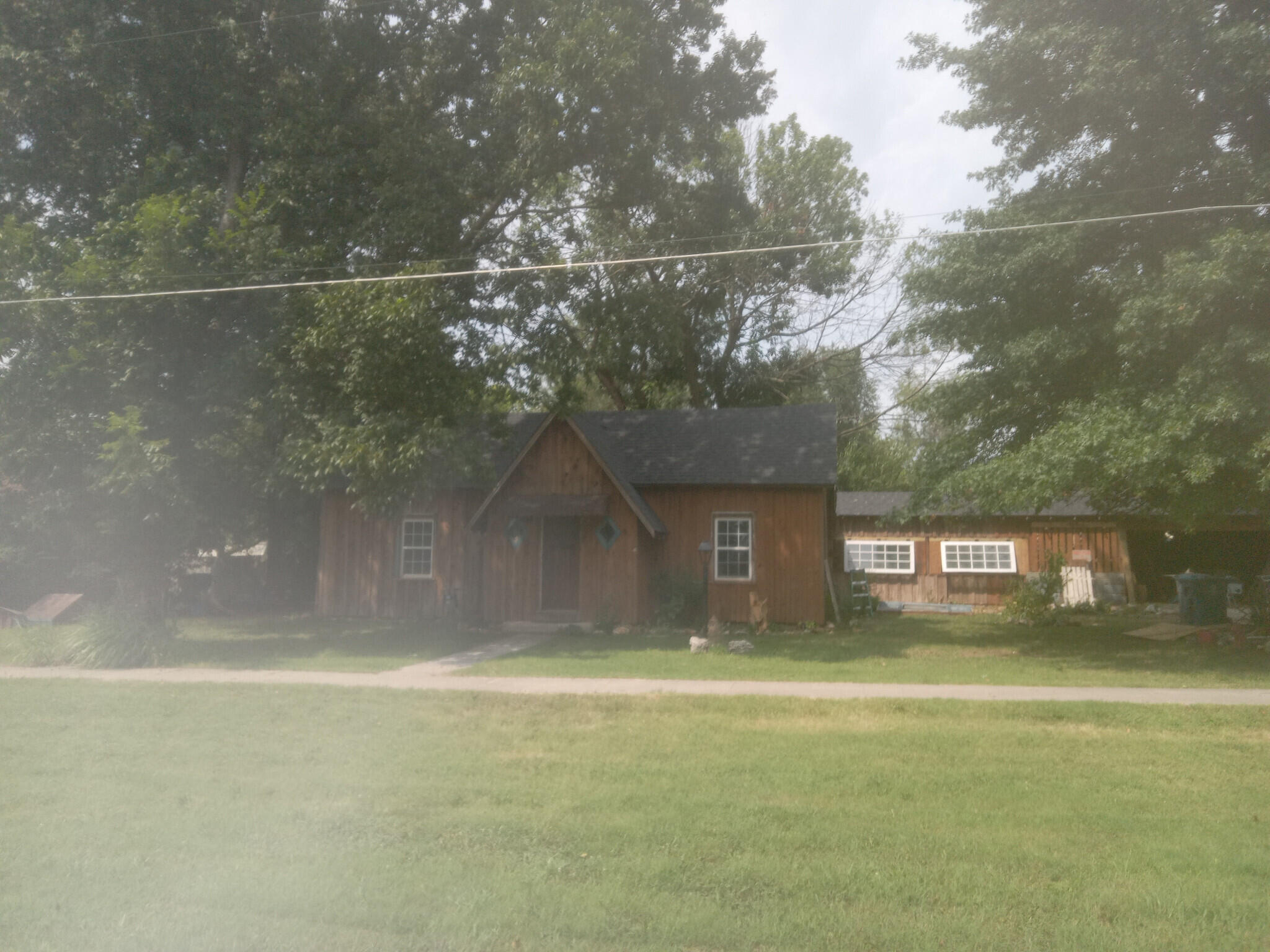 307 West Inman Property Photo 5