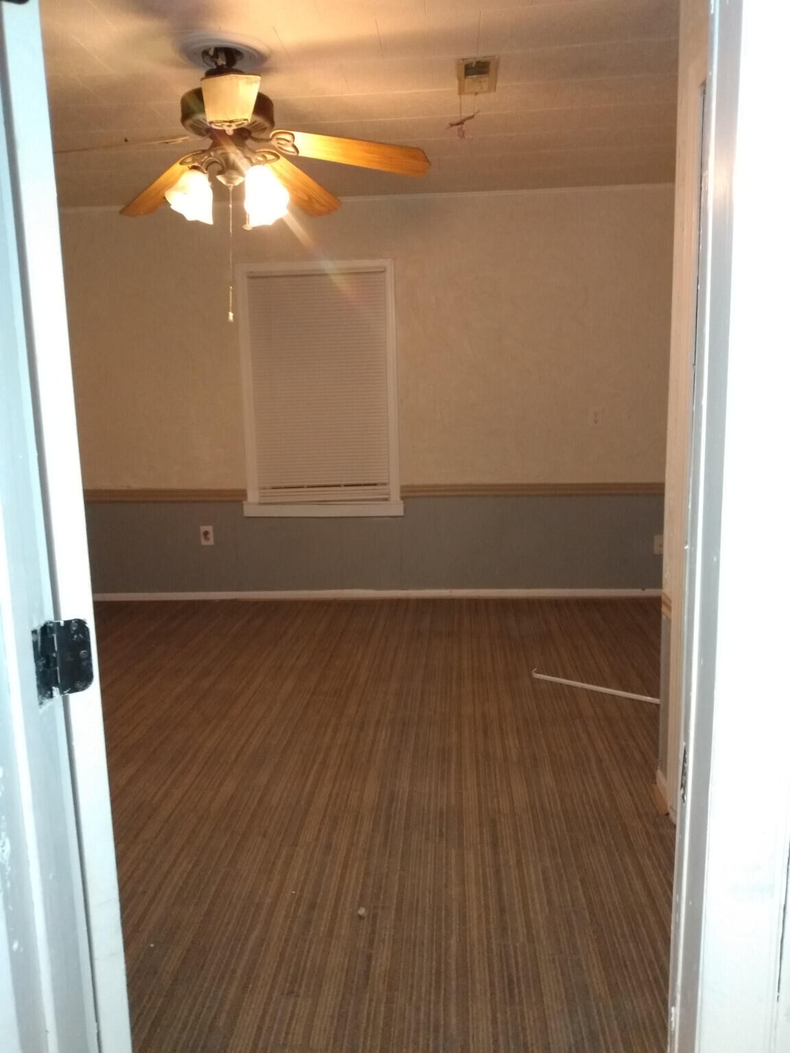 307 West Inman Property Photo 18