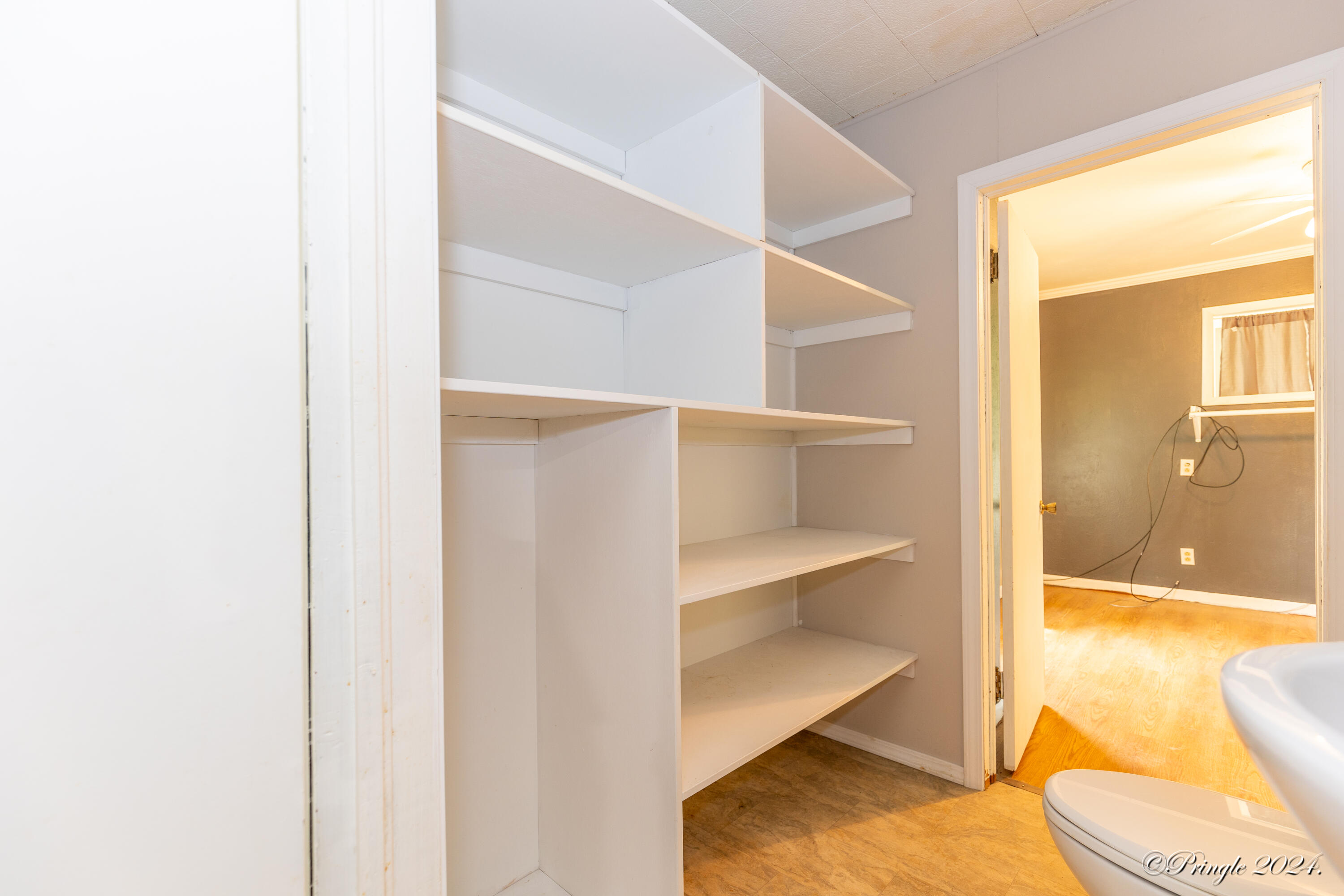 14238 State Route E Property Photo 20