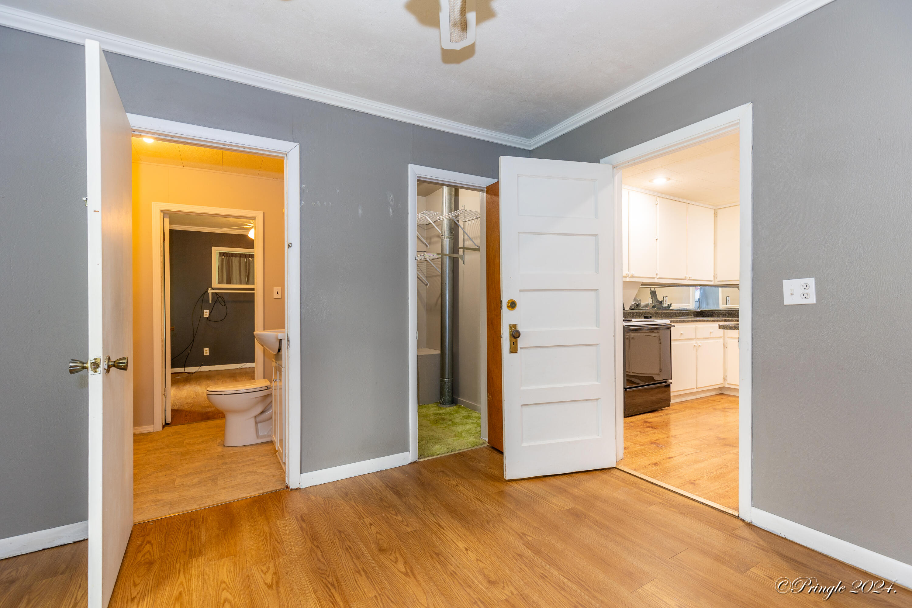 14238 State Route E Property Photo 22