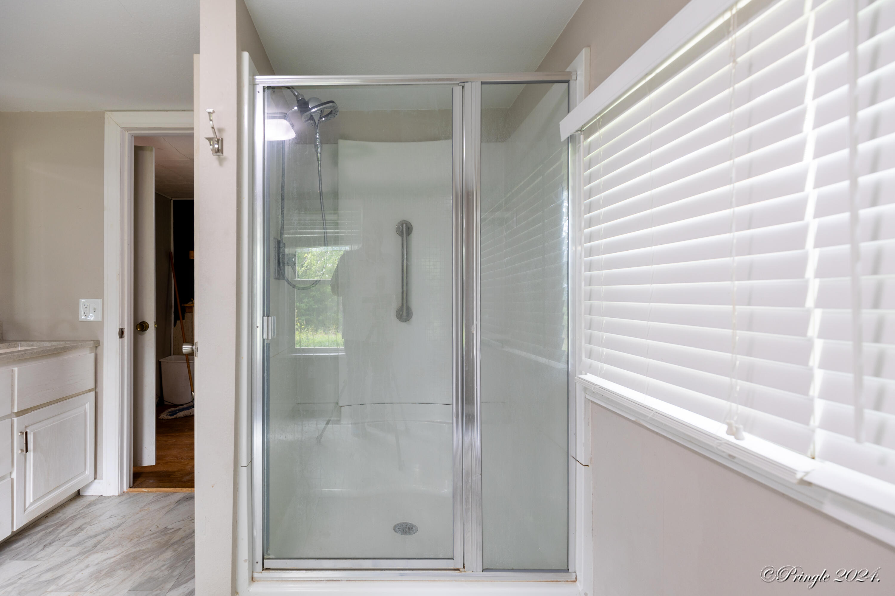 14238 State Route E Property Photo 27