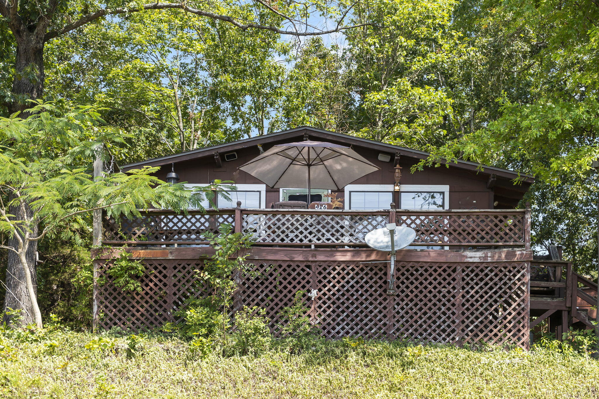 426 Briarwood Drive Property Photo 2