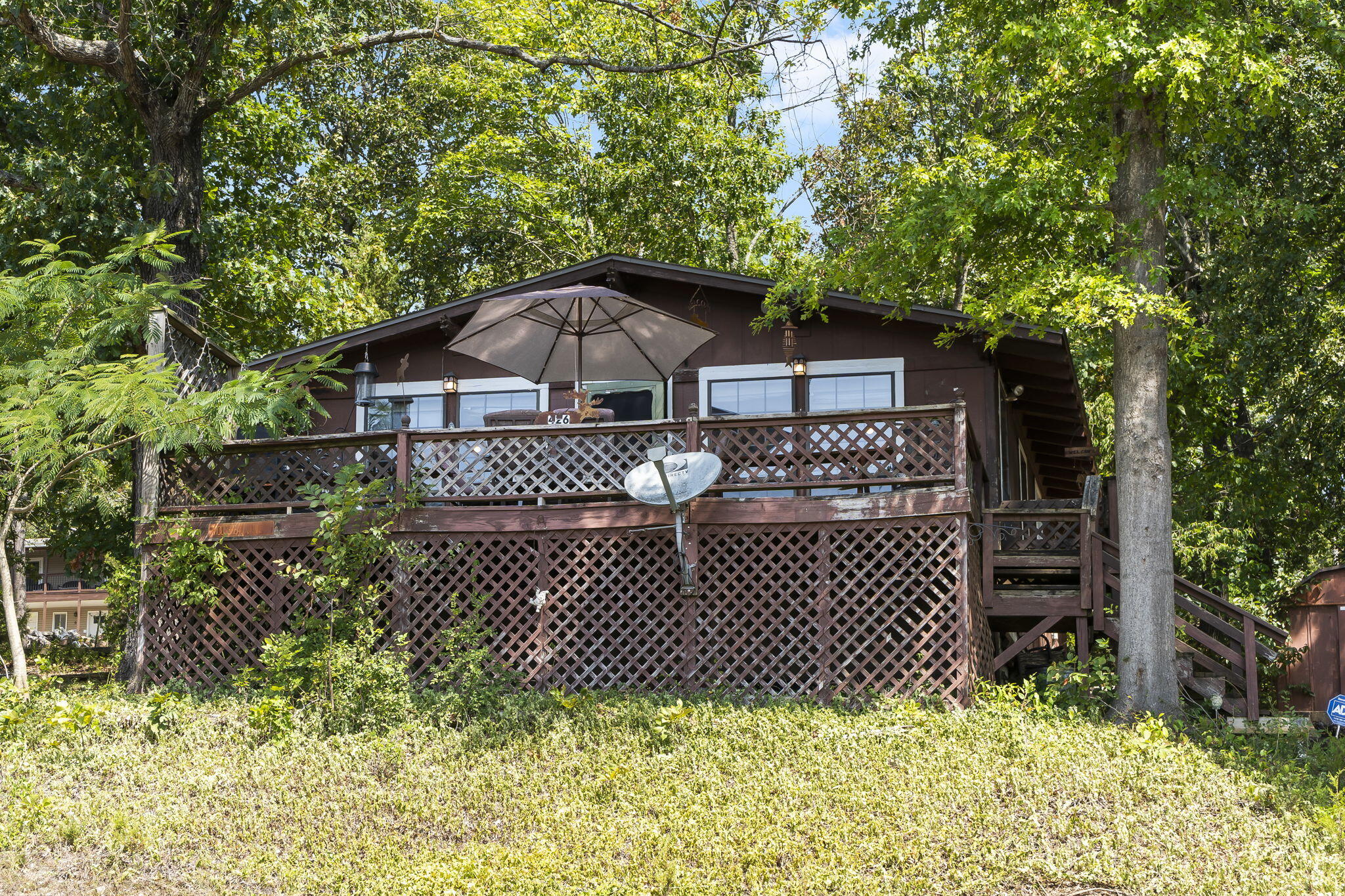 426 Briarwood Drive Property Photo 3