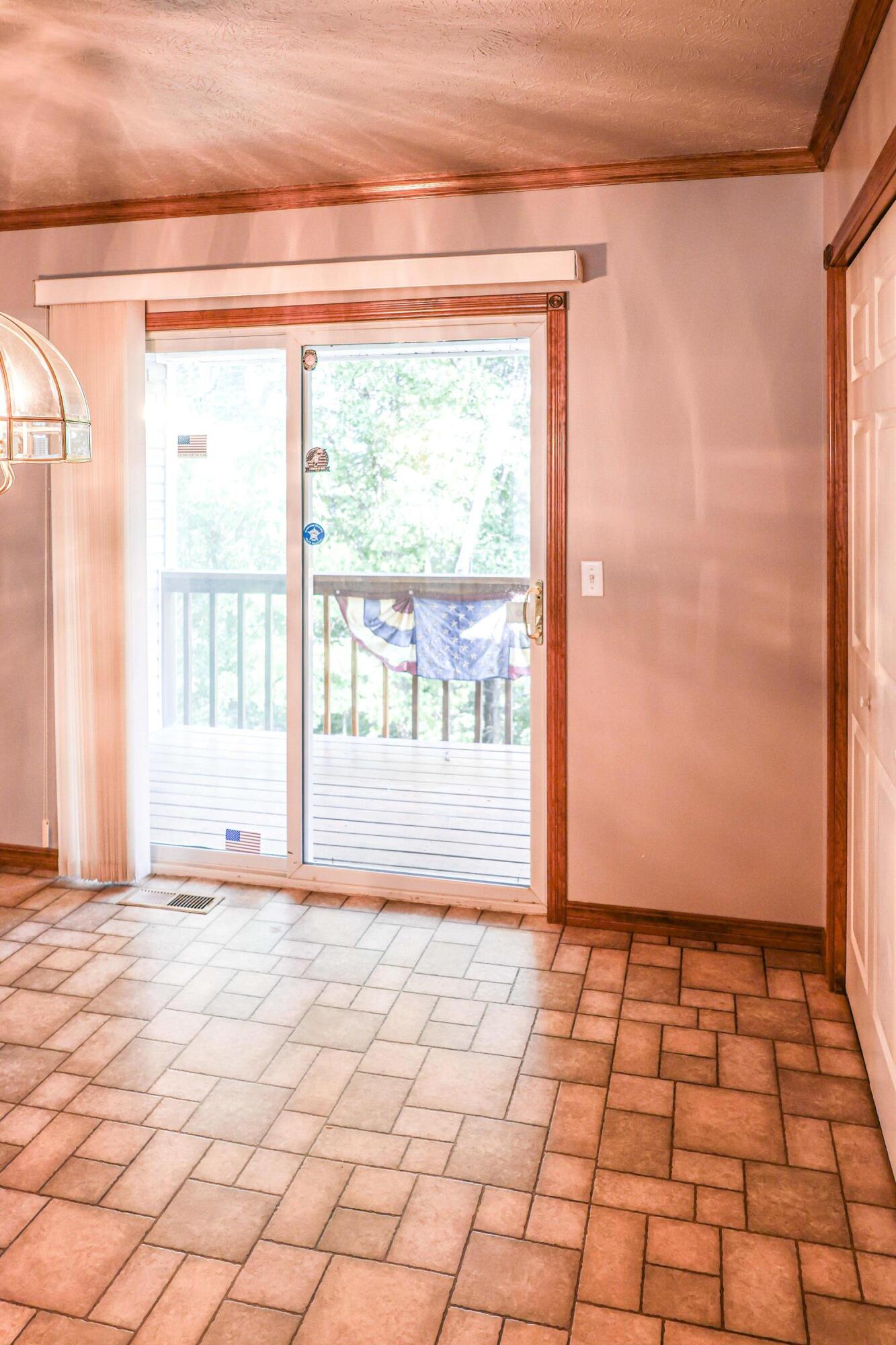 42 Indian Wells Drive Property Photo 15