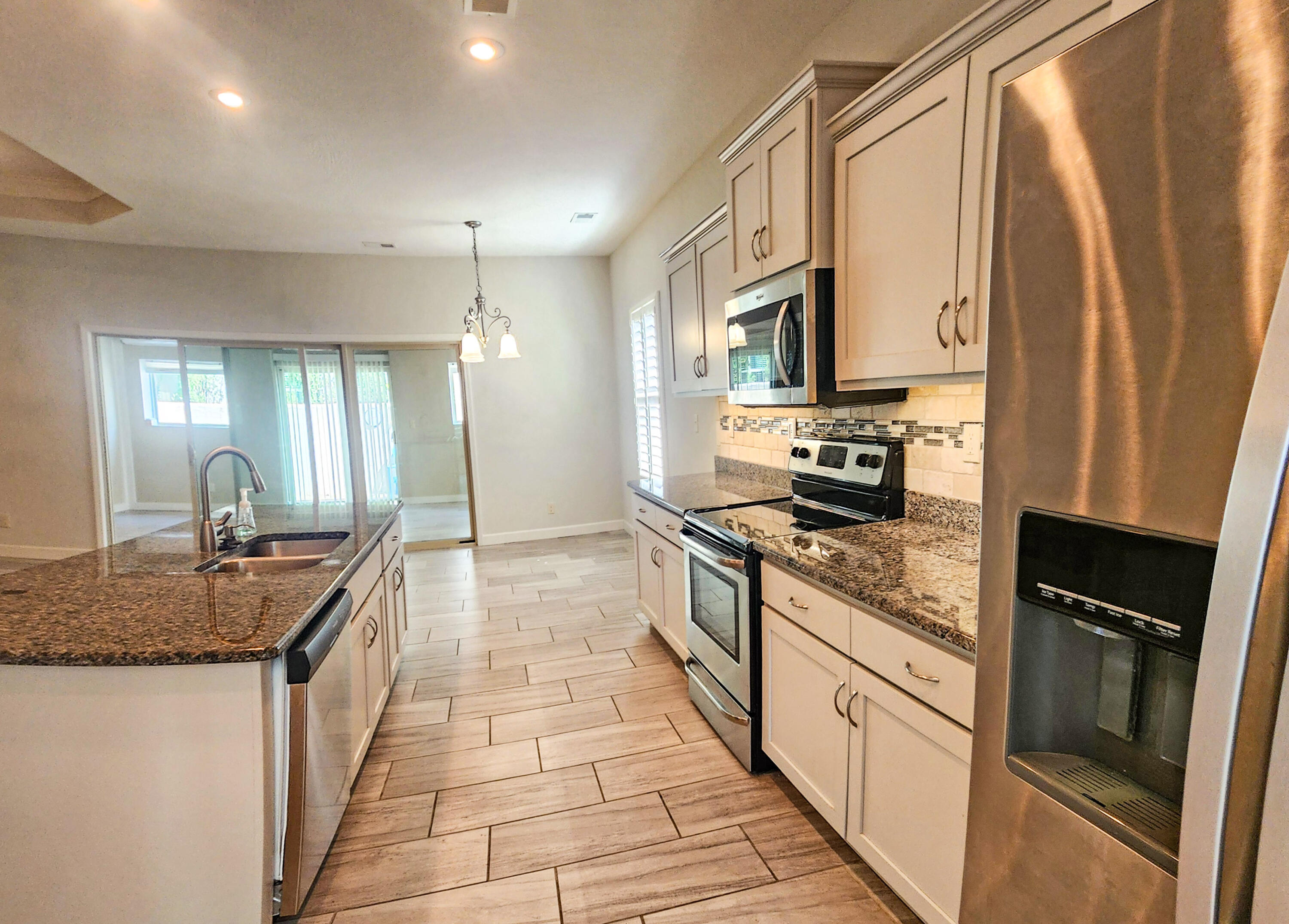 135 Siena Boulevard Property Photo 7