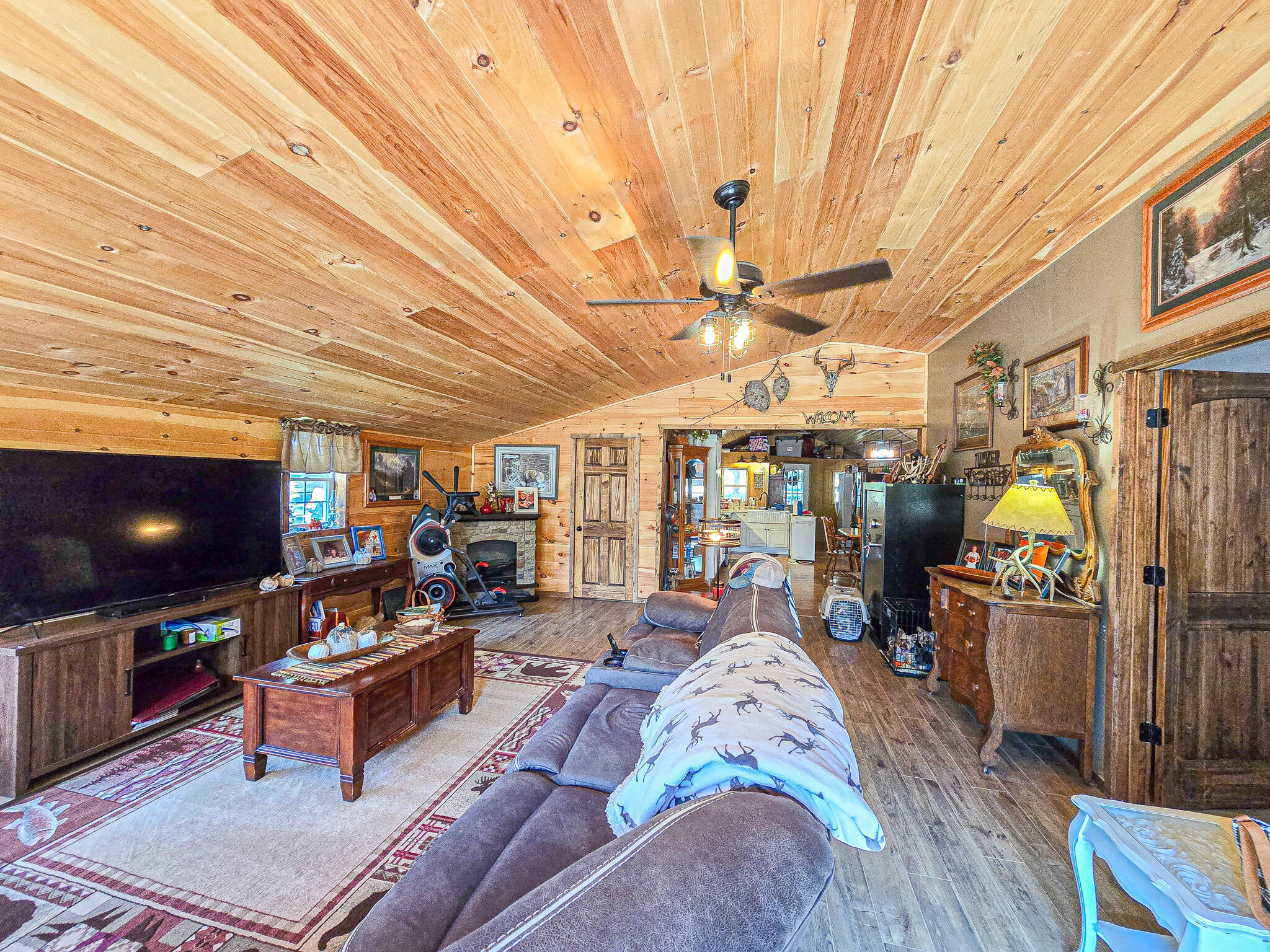 28082 Homestead Lane Property Photo 15