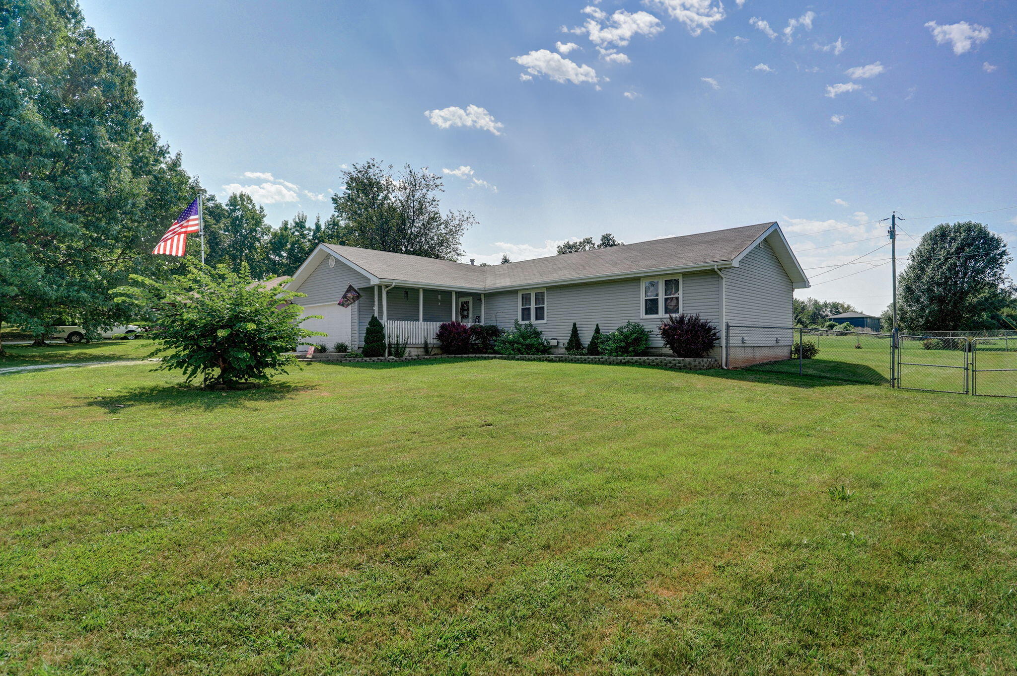 1504 West Carmen Street Property Photo 1