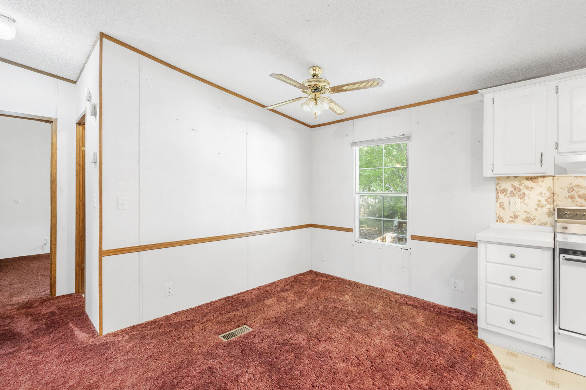55 Blue Bird Lane Property Photo 7