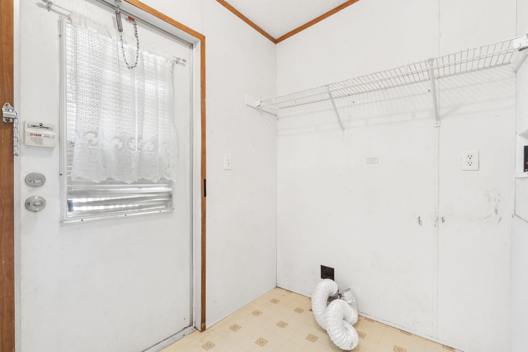 55 Blue Bird Lane Property Photo 11