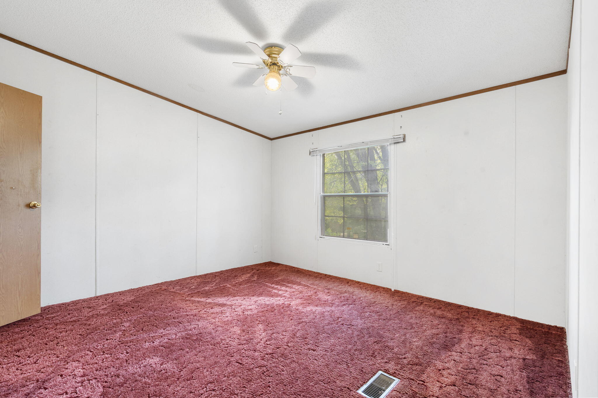 55 Blue Bird Lane Property Photo 12