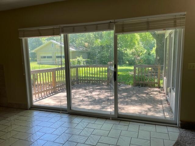 804 East Farm Road 80 Property Photo 10